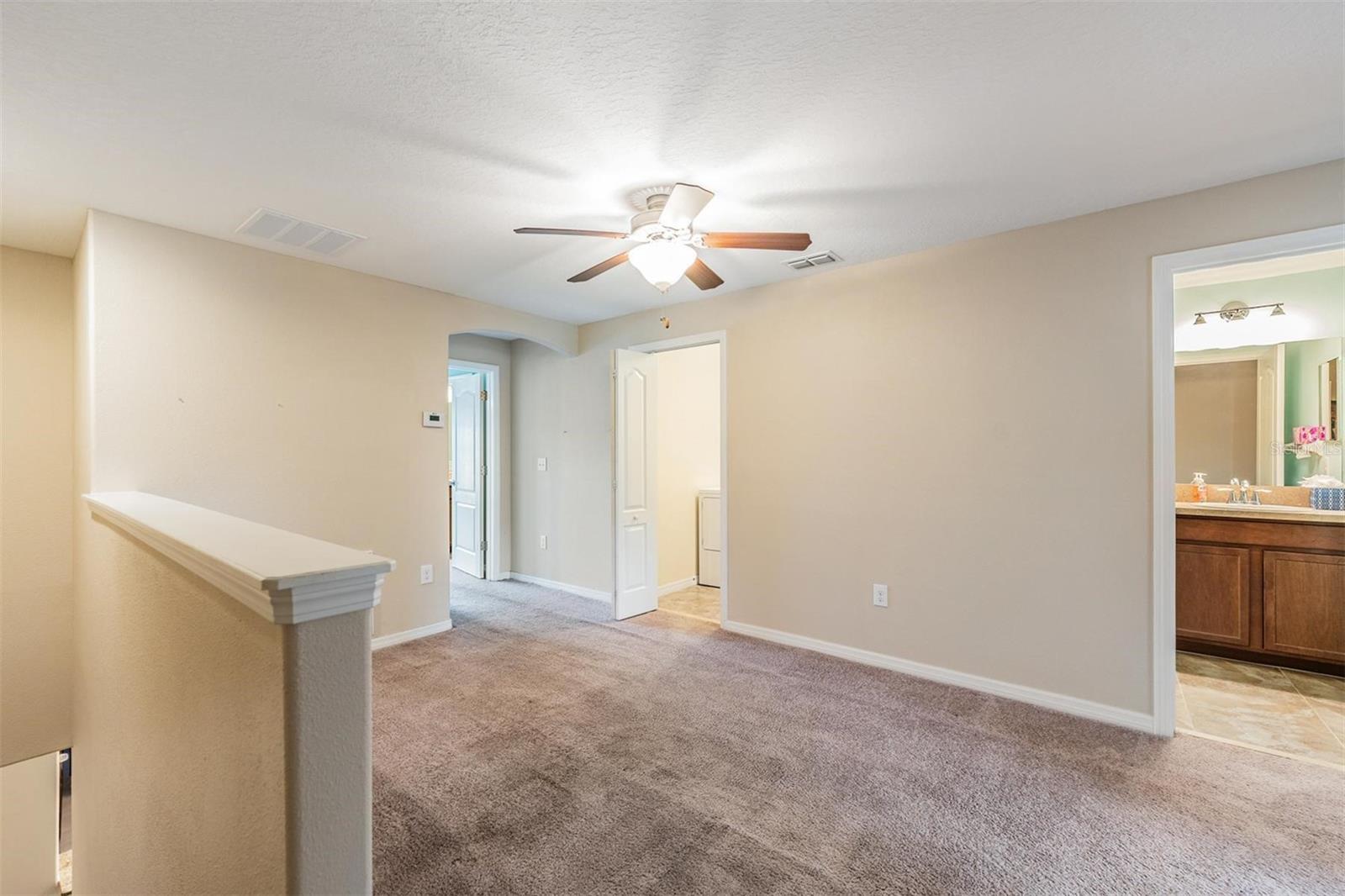 Image 11 of 36 For 12039 Greengate Drive