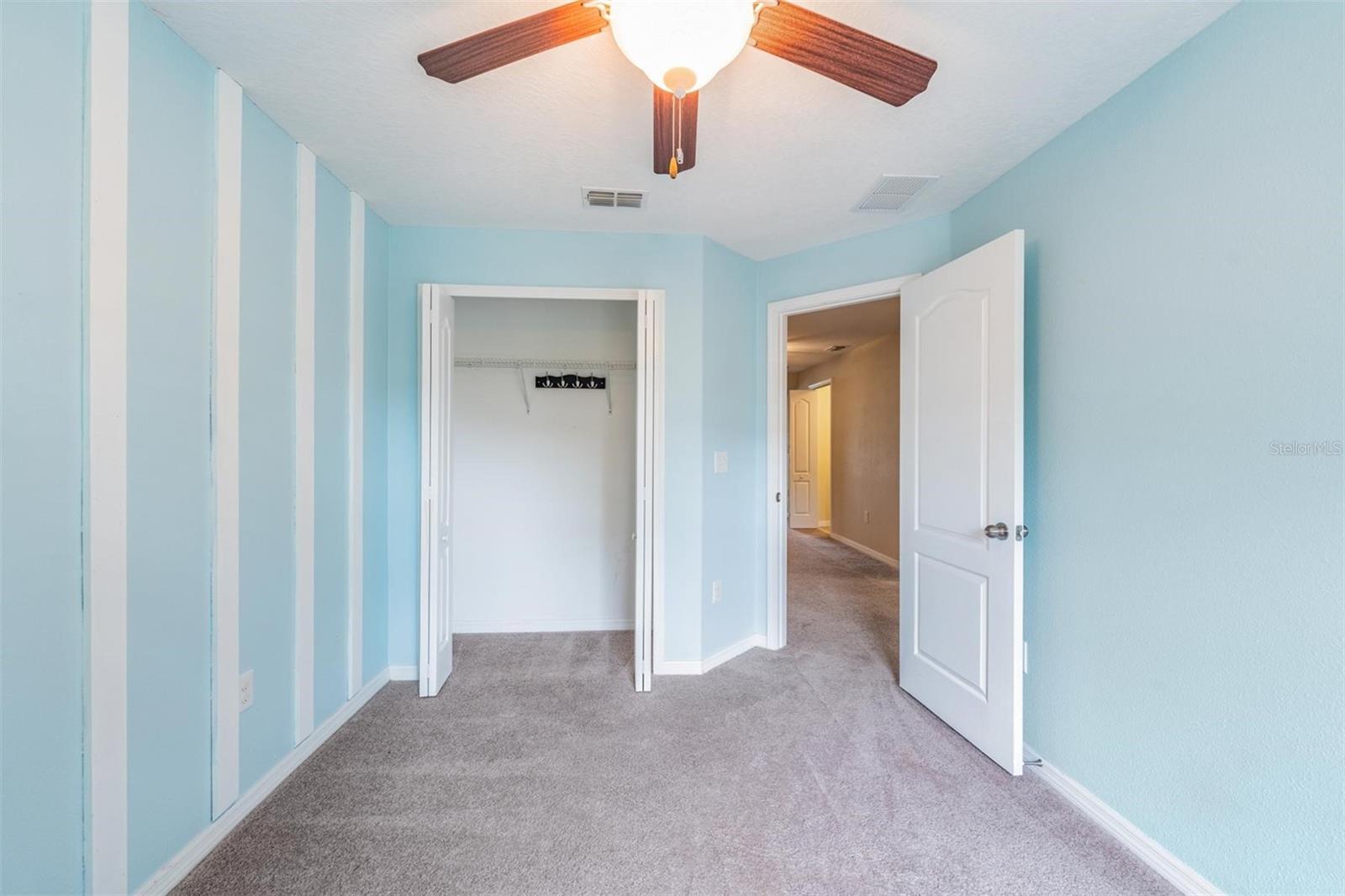 Image 19 of 36 For 12039 Greengate Drive