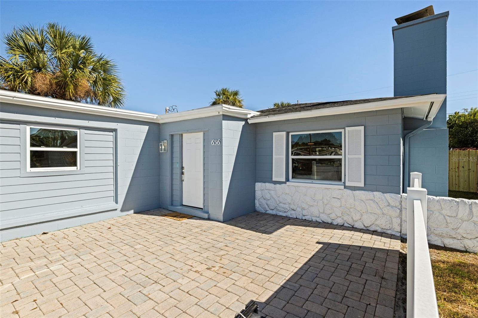 Image 5 of 31 For 656 59th Street S