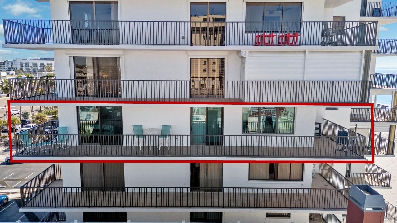 Image 30 of 40 For 15316 Gulf Boulevard 404