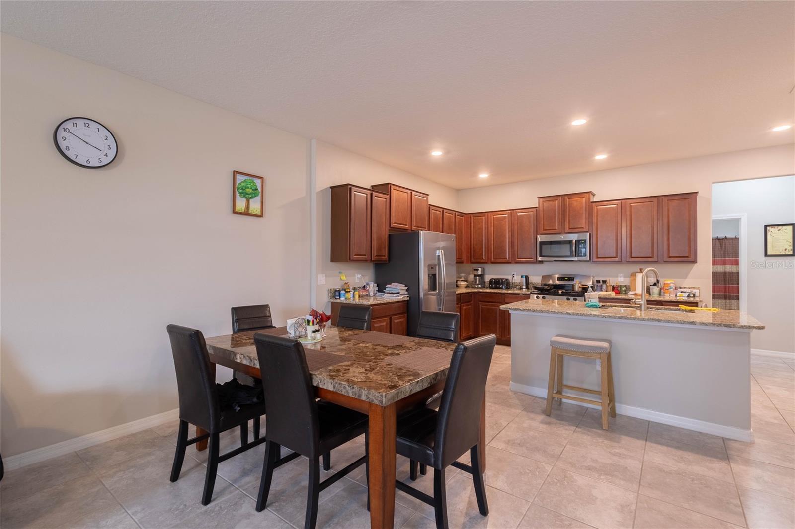 Image 4 of 25 For 6305 Shore Vista Place