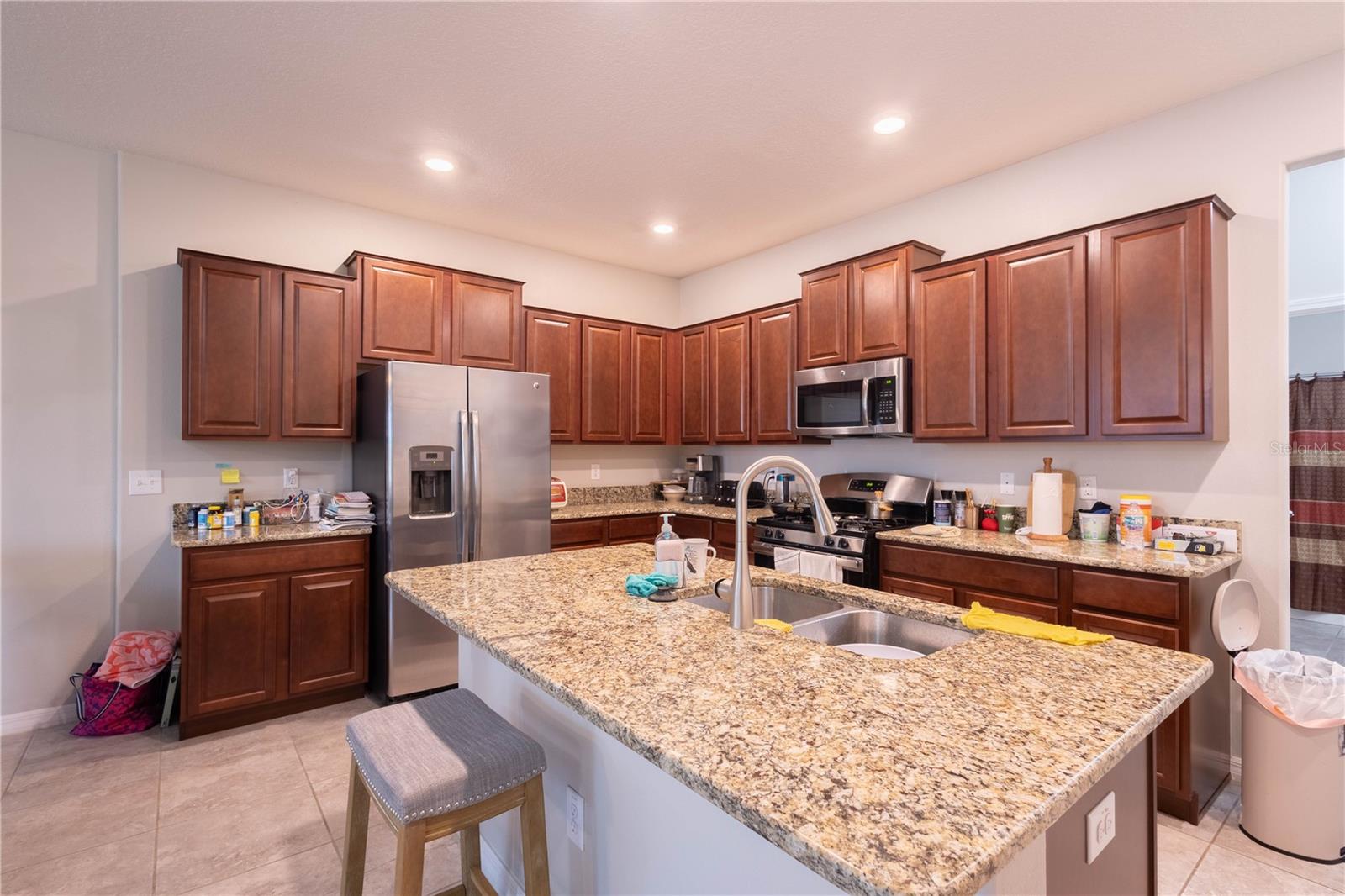 Image 5 of 25 For 6305 Shore Vista Place