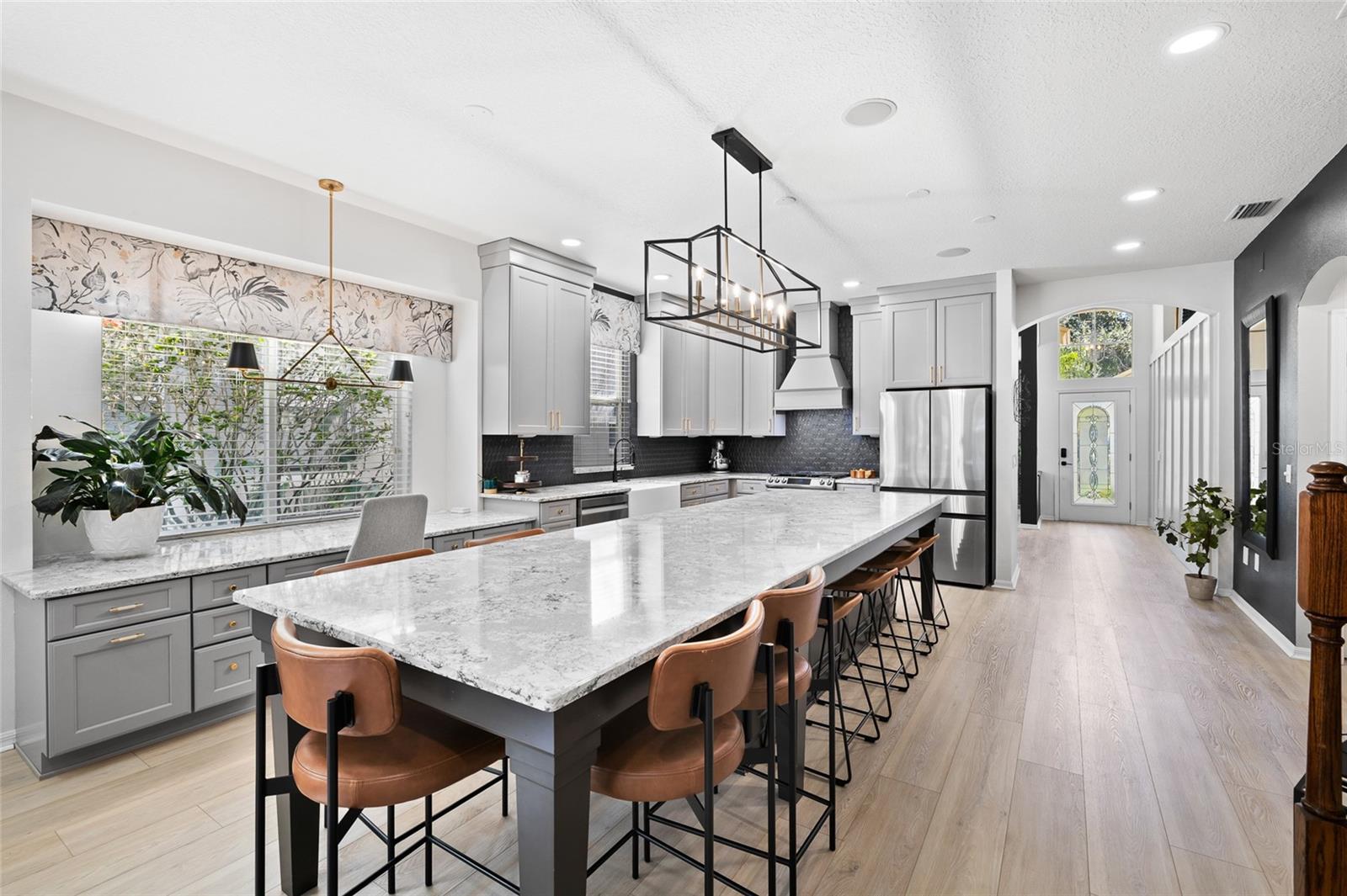 Image 10 of 50 For 15501 Martinmeadow Drive