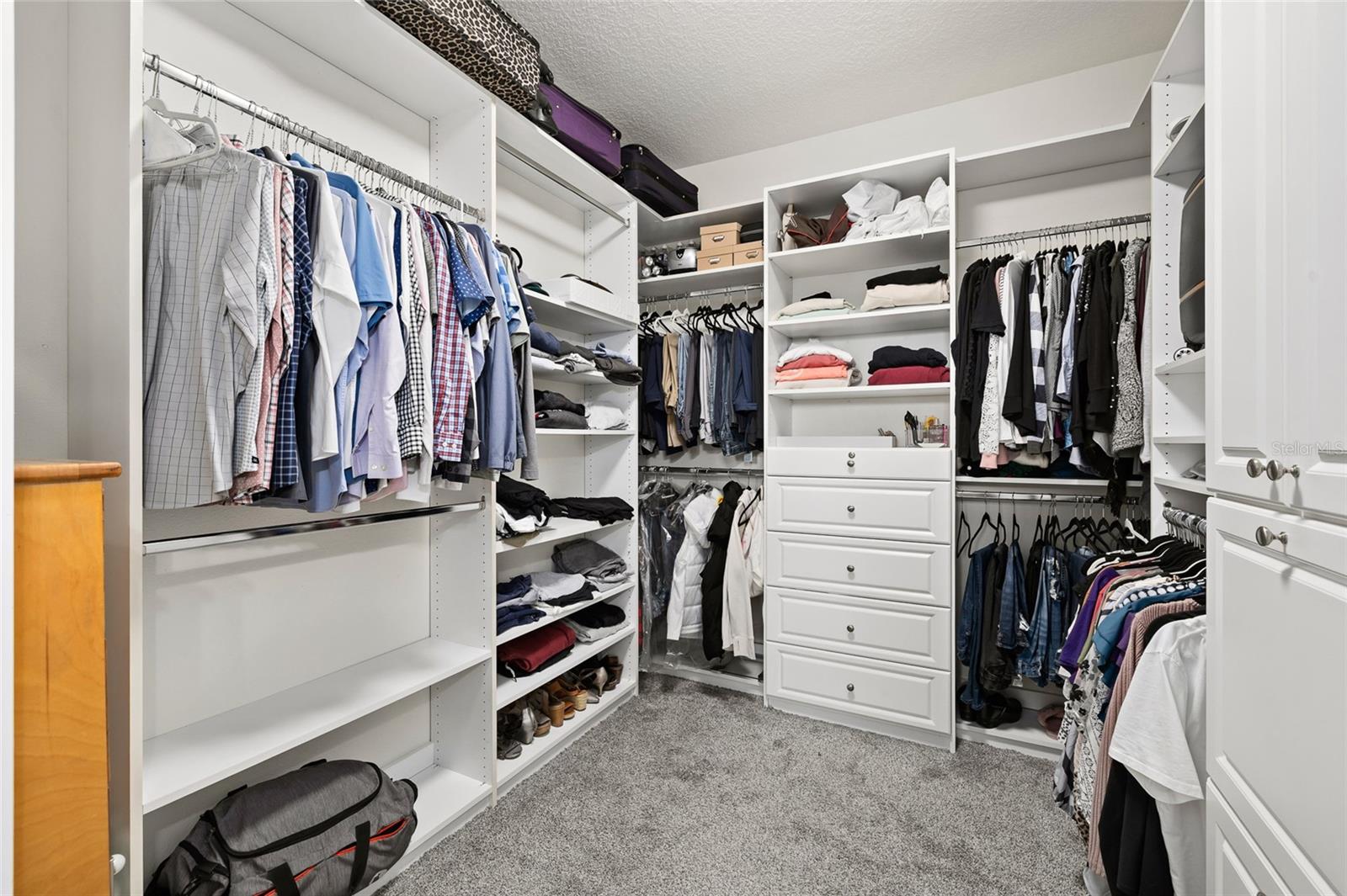 Image 23 of 50 For 15501 Martinmeadow Drive