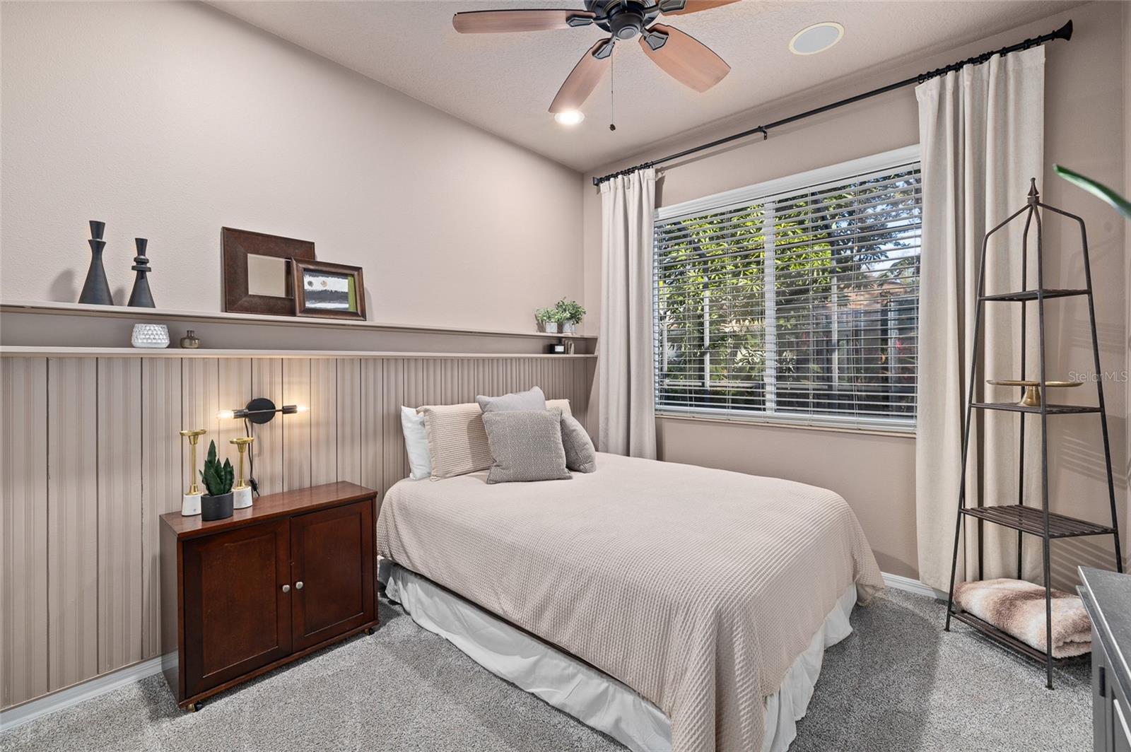 Image 24 of 50 For 15501 Martinmeadow Drive