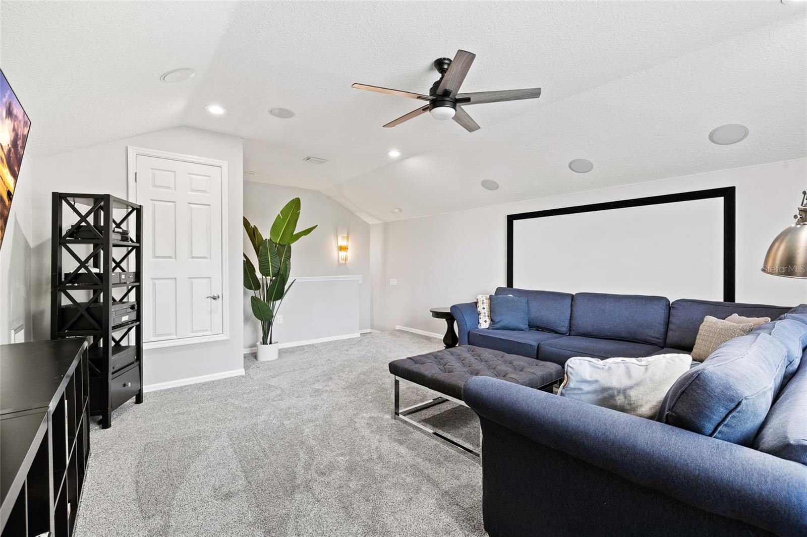 Image 32 of 50 For 15501 Martinmeadow Drive