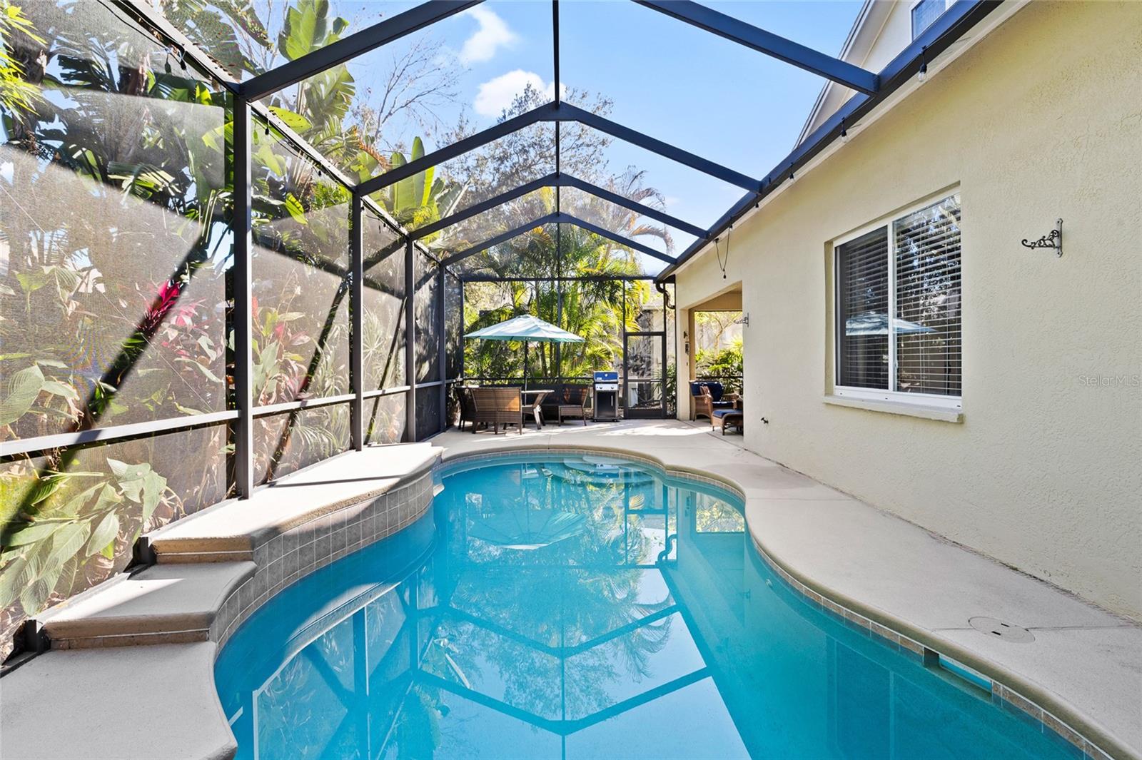 Image 37 of 50 For 15501 Martinmeadow Drive