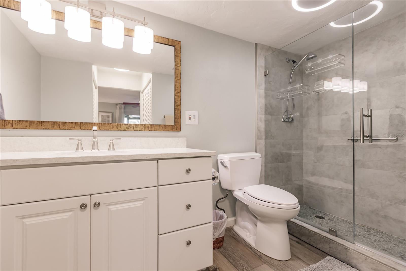 Image 19 of 31 For 1200 Peppertree Lane 303