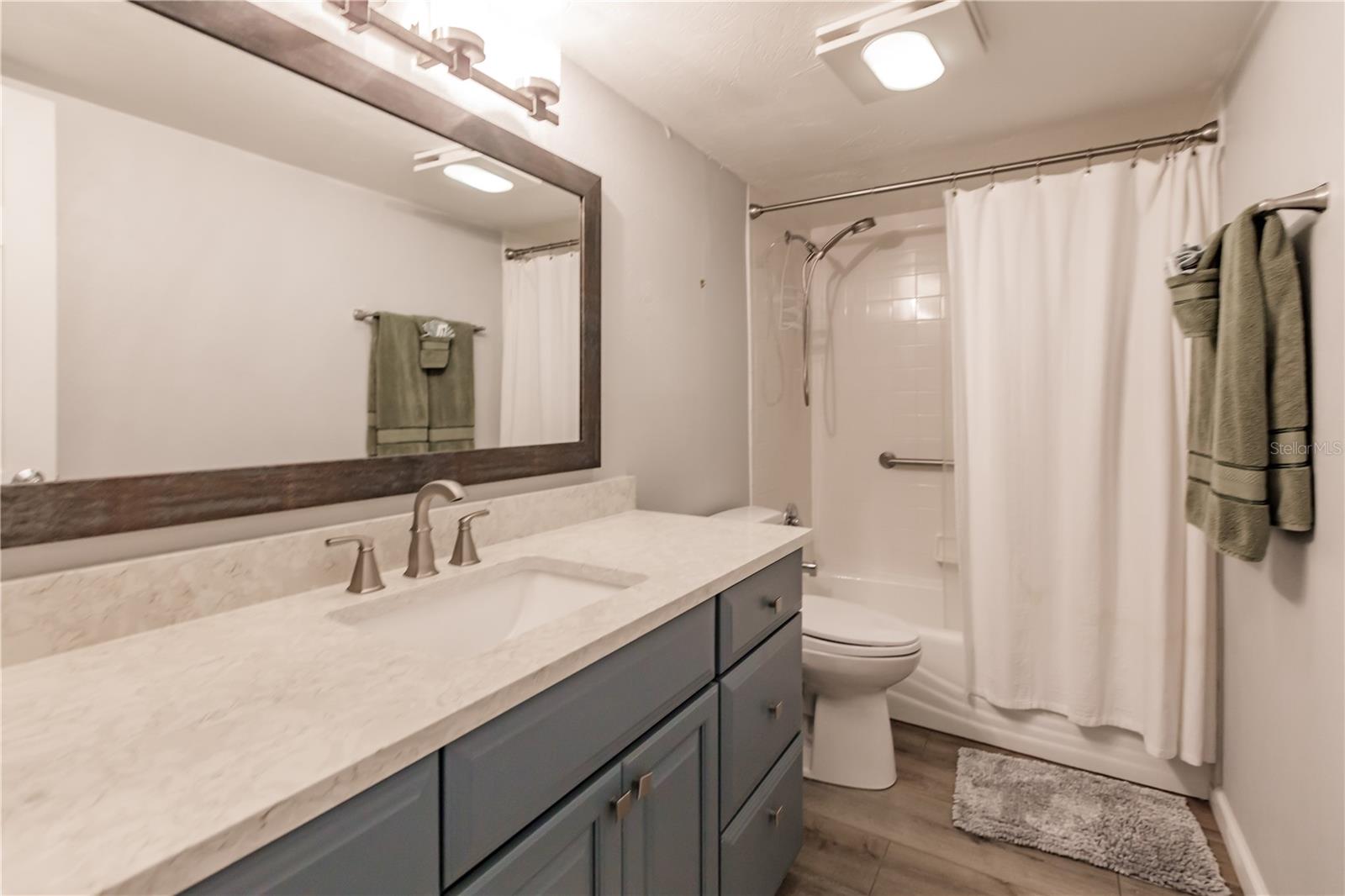 Image 24 of 31 For 1200 Peppertree Lane 303