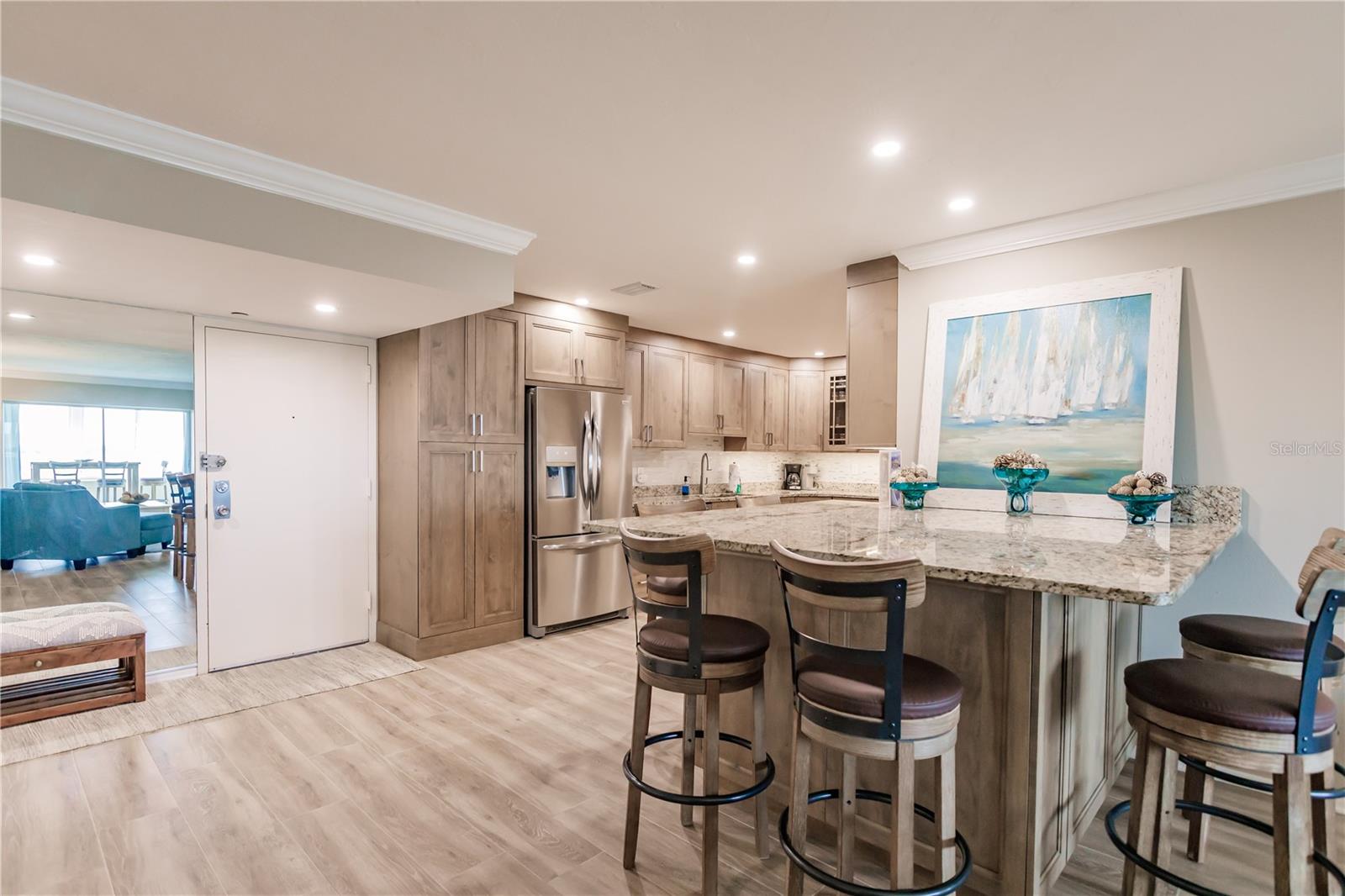 Image 5 of 27 For 1255 Peppertree Drive 602