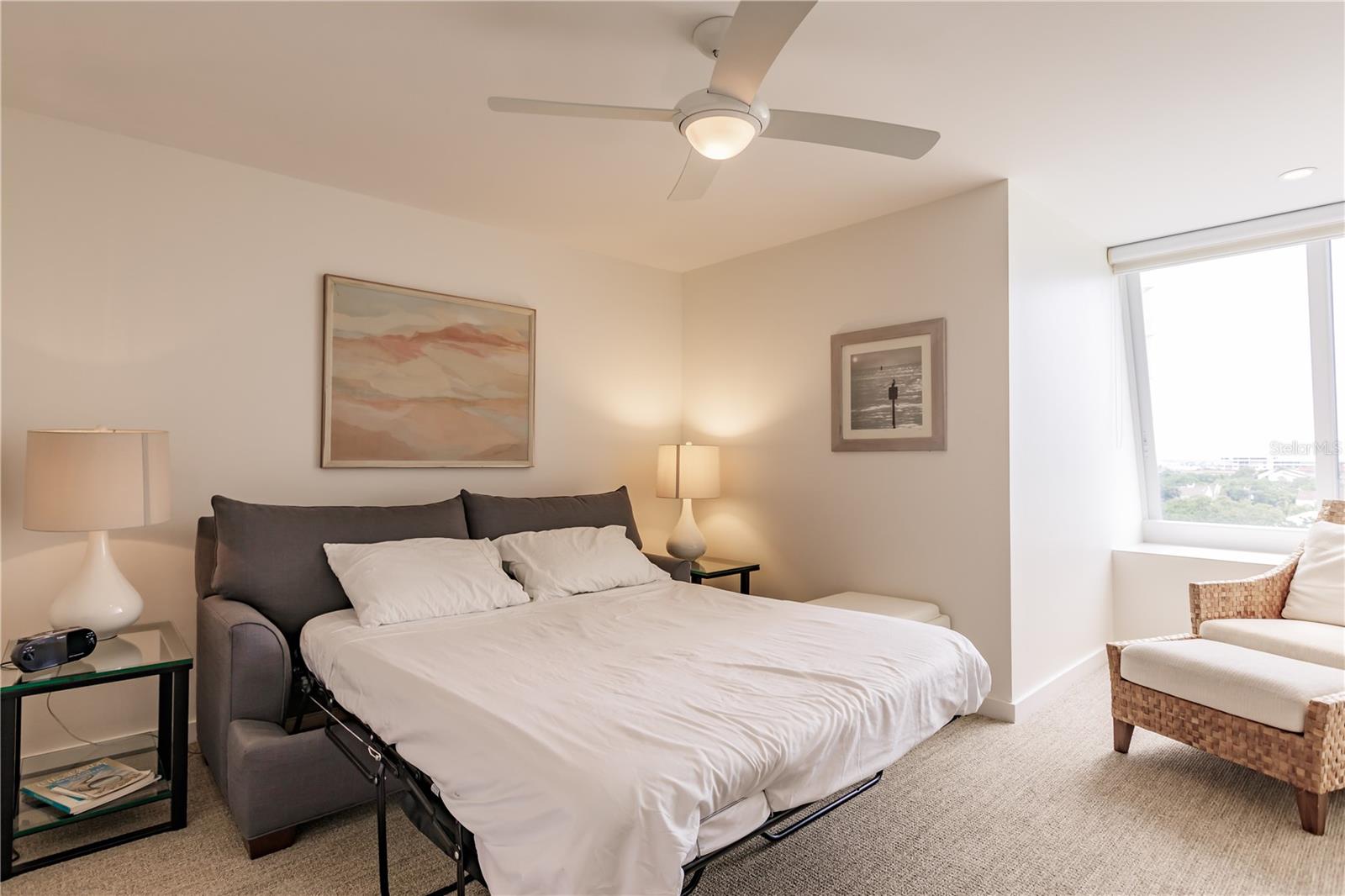 Image 22 of 30 For 1255 Peppertree Drive 601