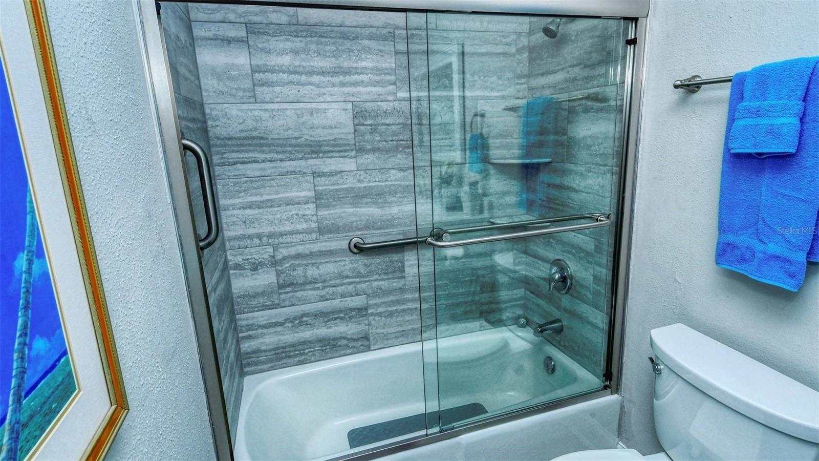 Image 11 of 18 For 1255 Peppertree Drive 305