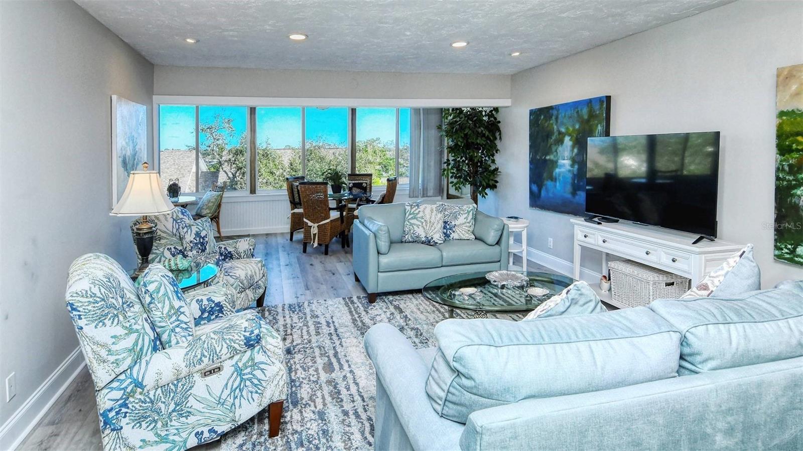 Image 2 of 18 For 1255 Peppertree Drive 305