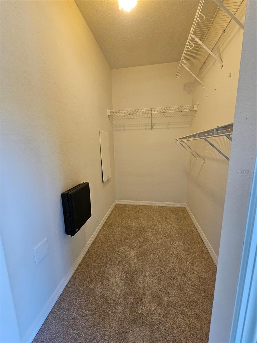 Image 17 of 19 For 2954 Willowleaf Lane