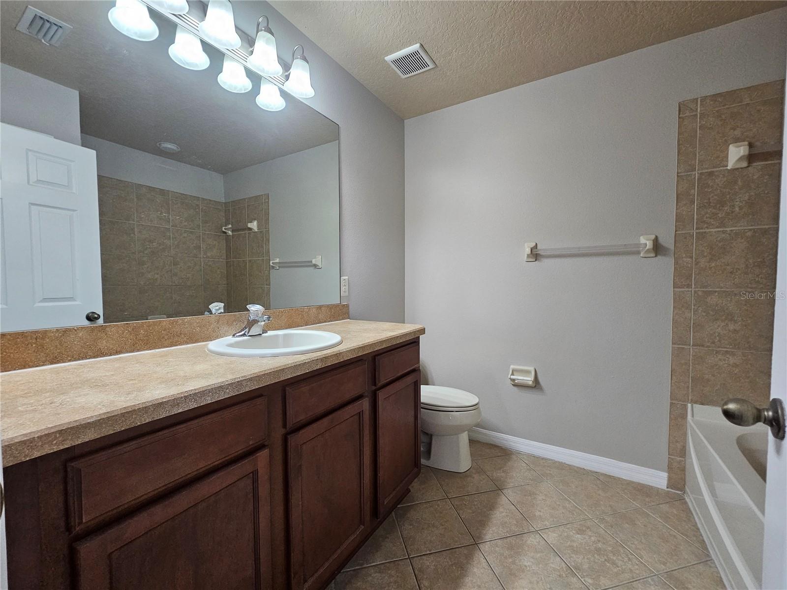 Image 19 of 19 For 2954 Willowleaf Lane