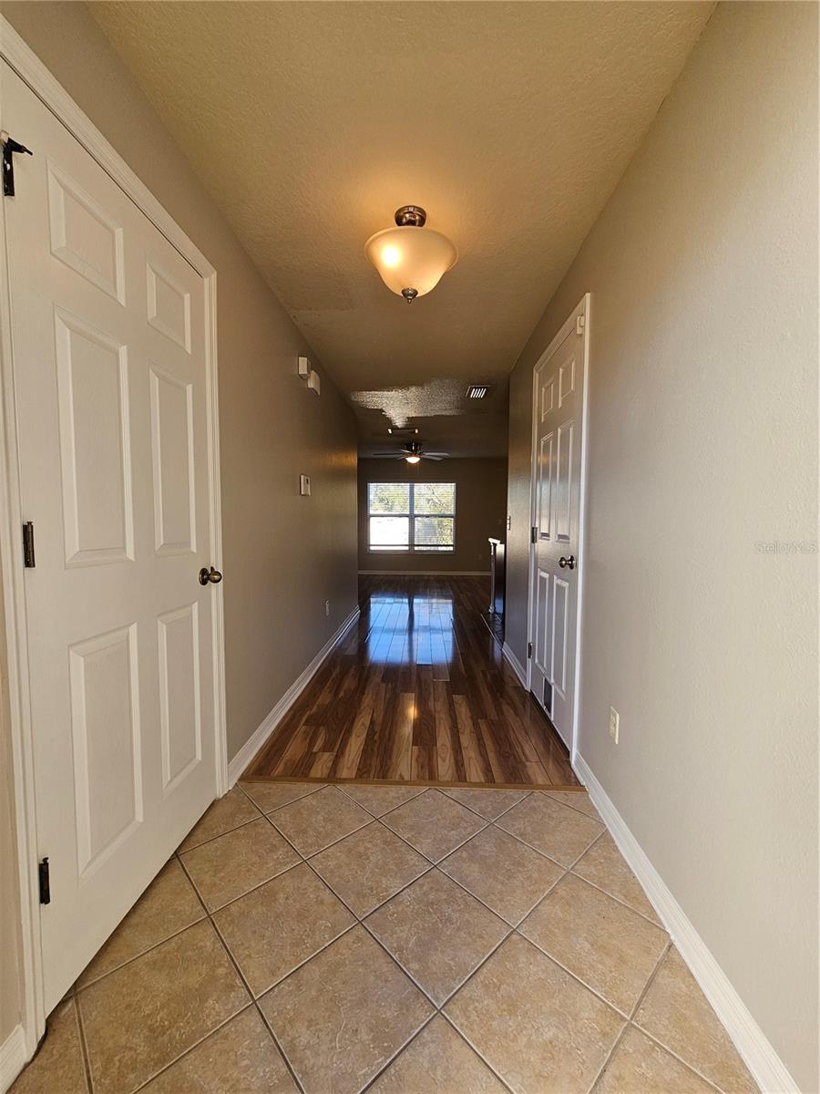 Image 2 of 19 For 2954 Willowleaf Lane