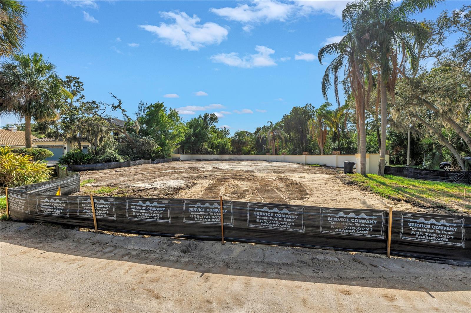 Image 2 of 8 For 4690 Laurel Oak Lane Ne