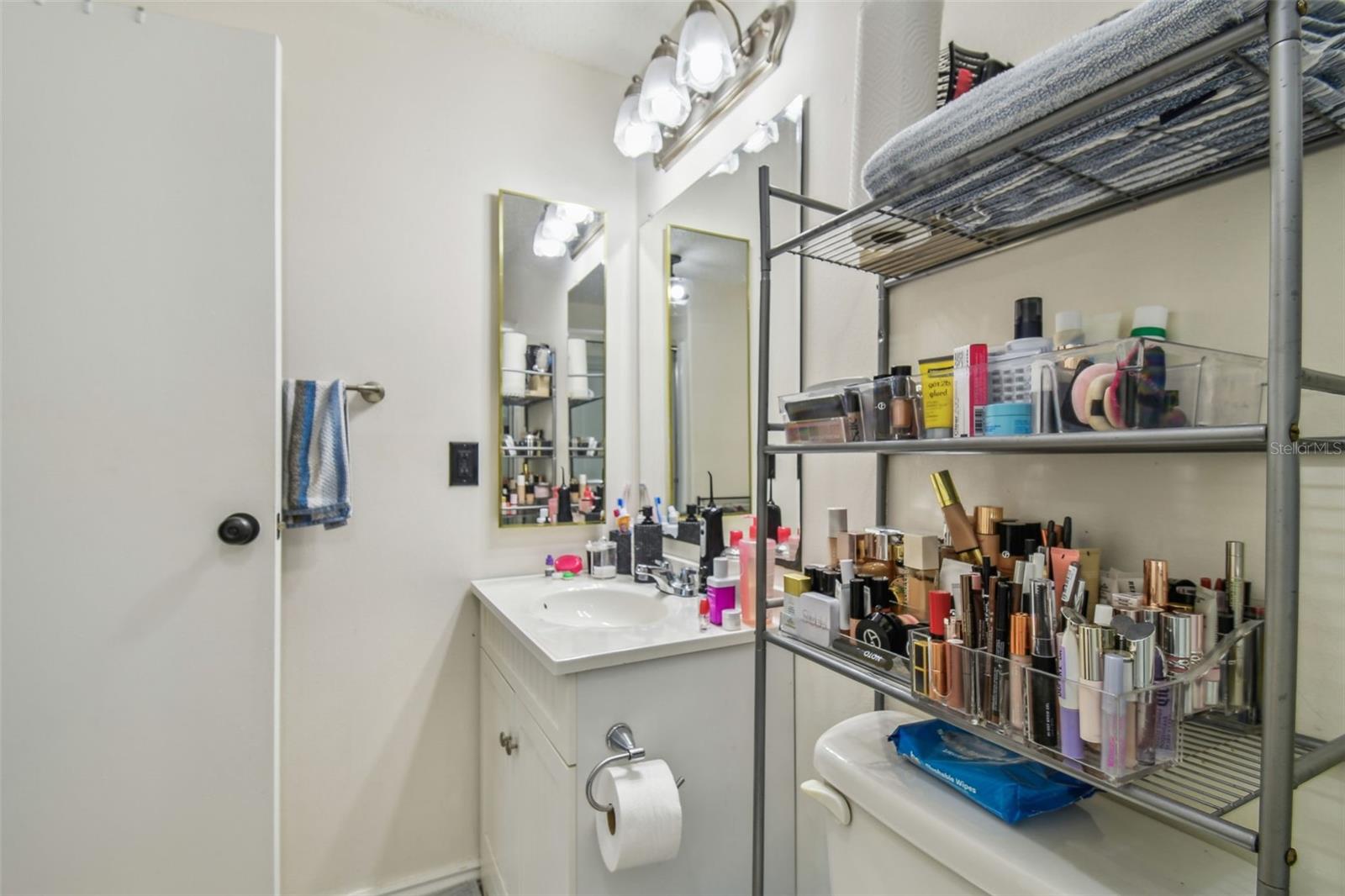 Image 30 of 44 For 134 Sycamore Lane H