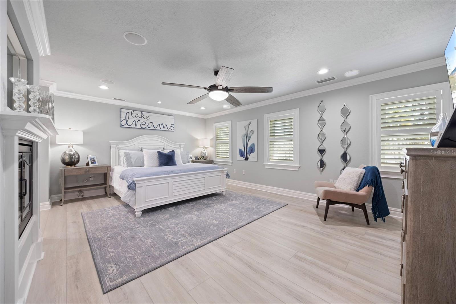 Image 33 of 100 For 1006 Lake Cooper Drive