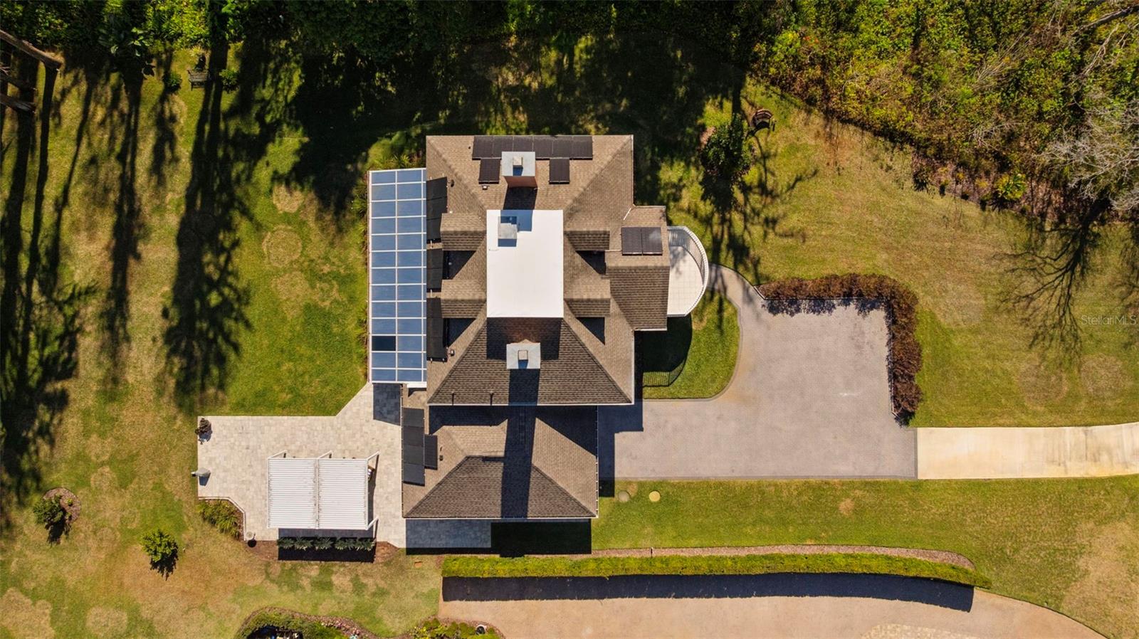 Image 87 of 100 For 1006 Lake Cooper Drive