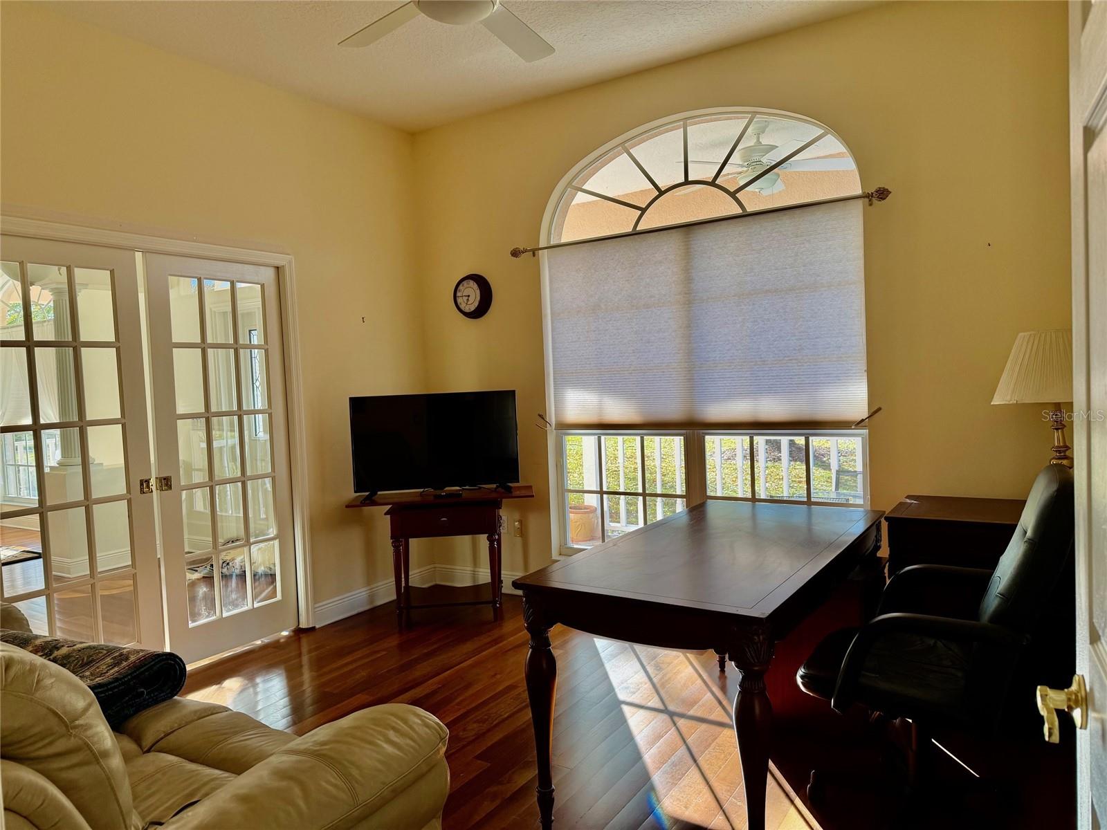 Image 27 of 38 For 17511 Floral Estate Drive