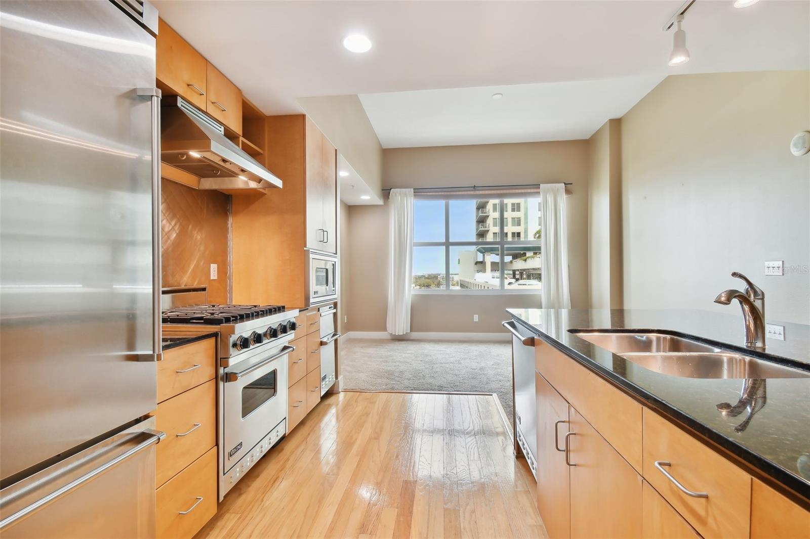 Image 14 of 50 For 1120 Kennedy Boulevard 820