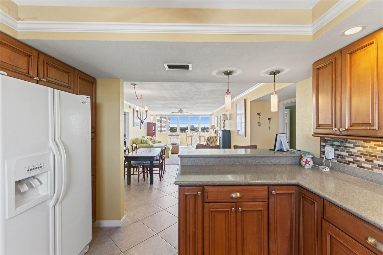 Image 16 of 41 For 5130 Brittany Drive S 808