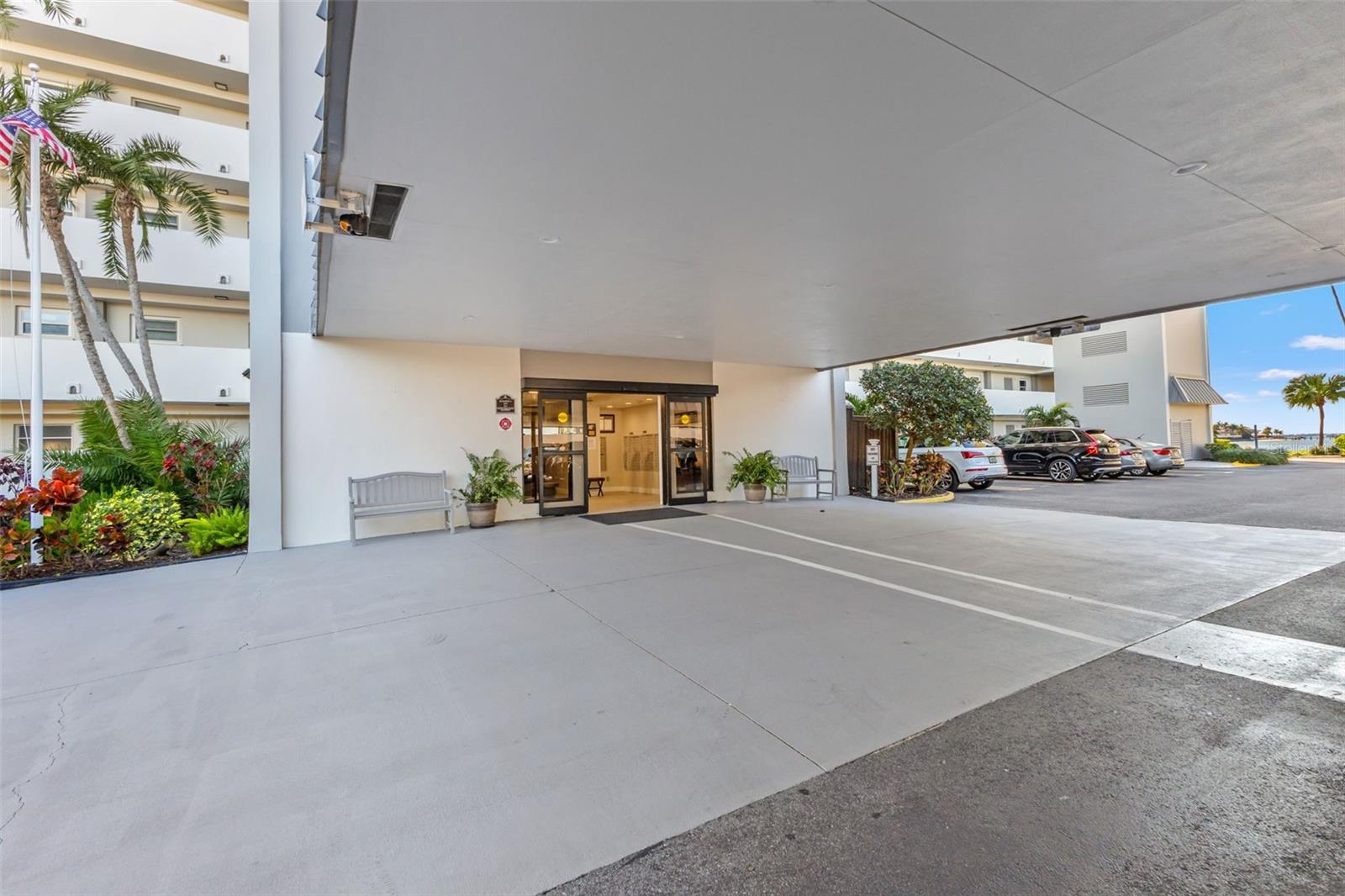 Image 27 of 41 For 5130 Brittany Drive S 808