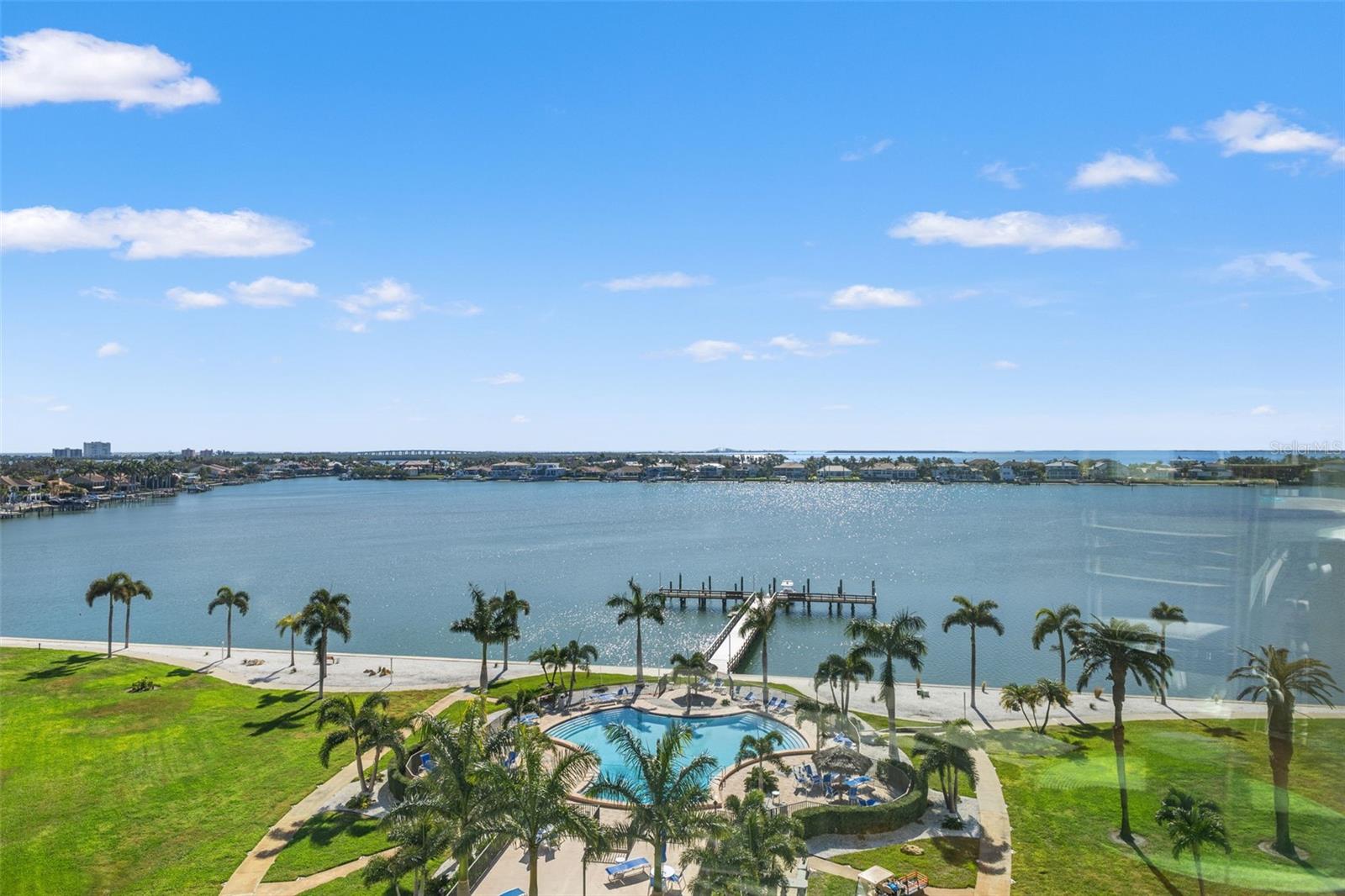 Image 33 of 41 For 5130 Brittany Drive S 808