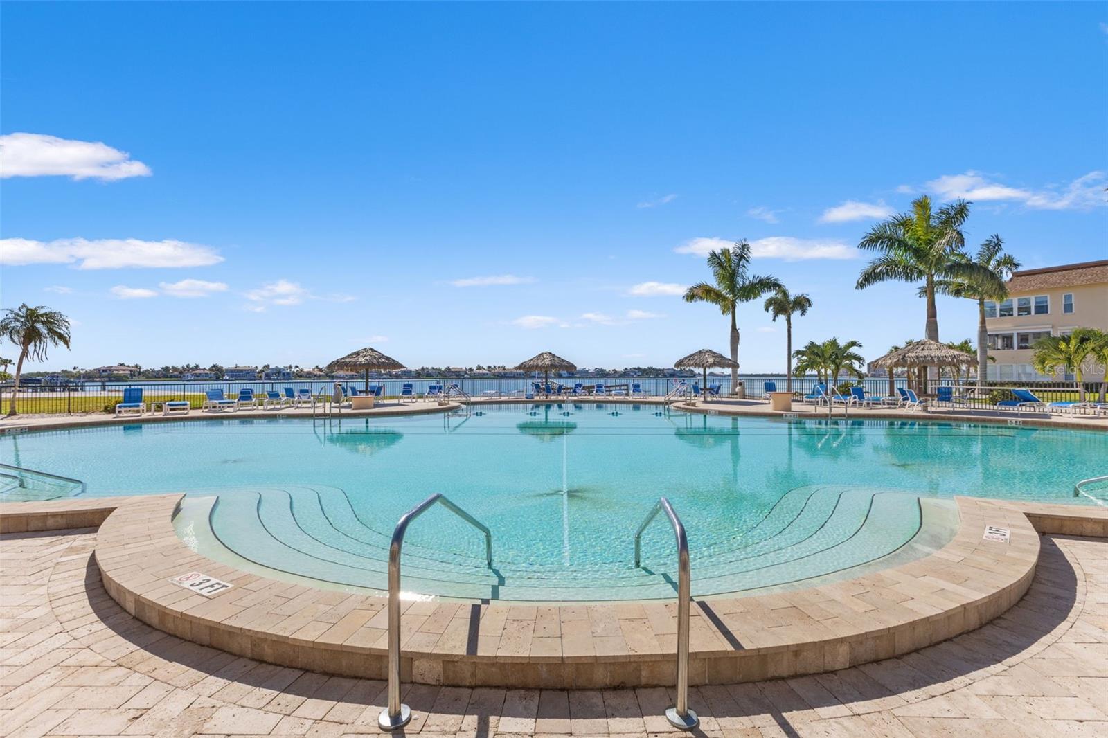 Image 34 of 41 For 5130 Brittany Drive S 808