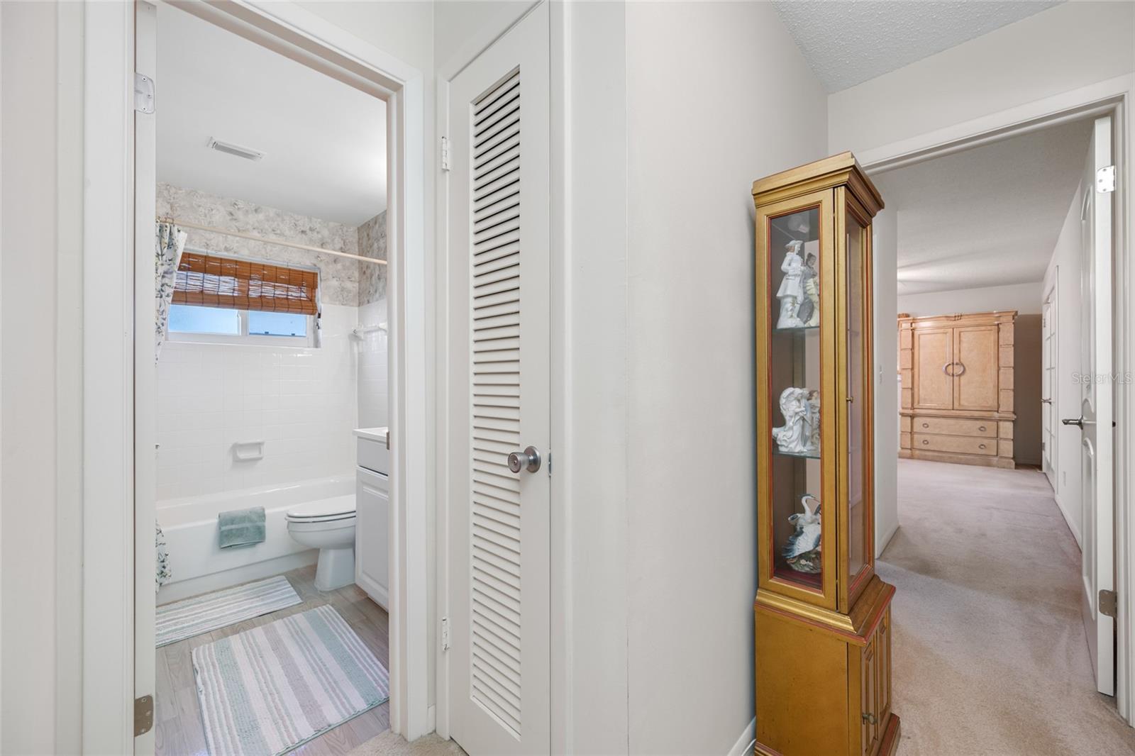 Image 27 of 40 For 14280 86th Terrace