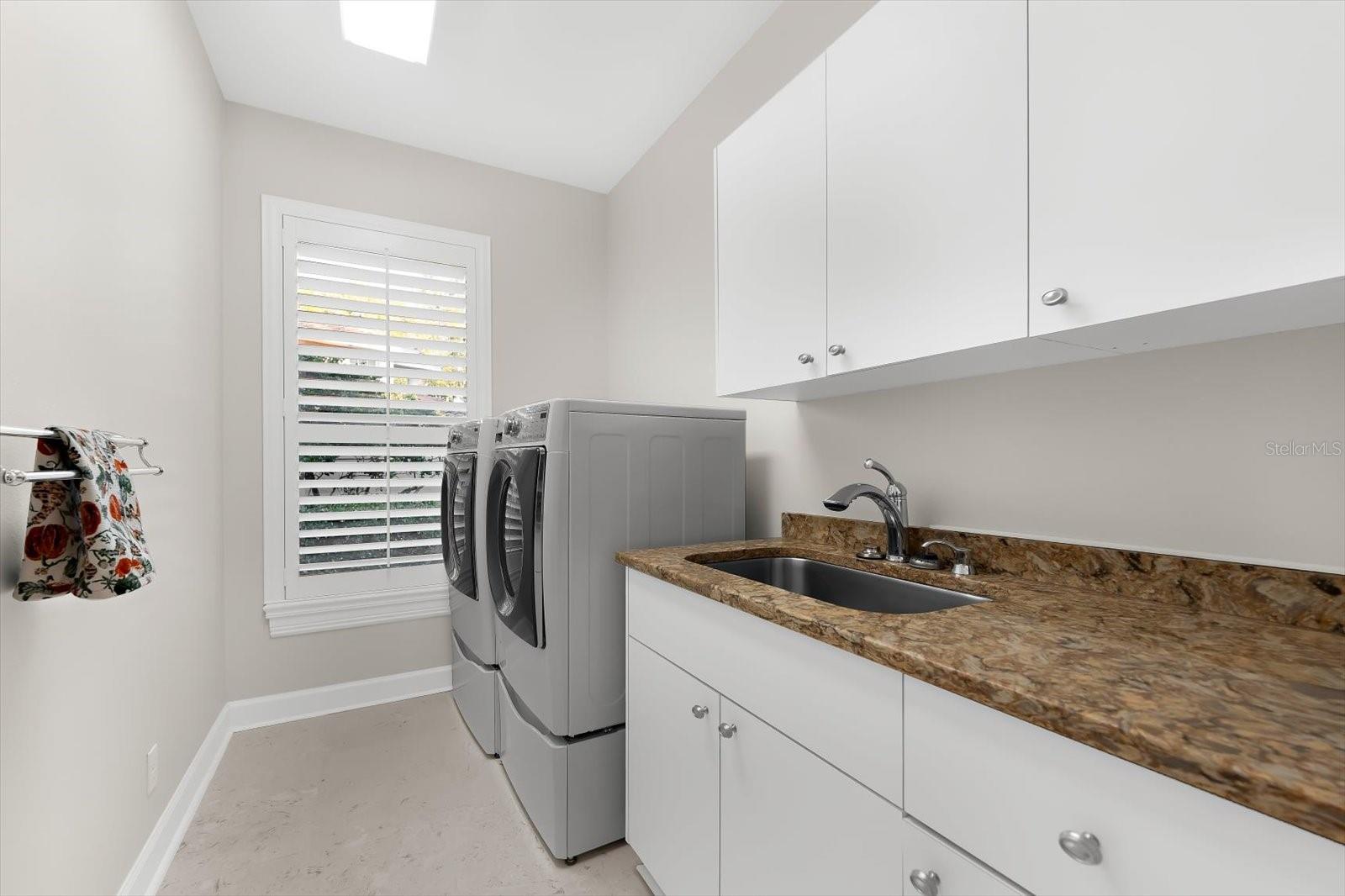 Image 48 of 70 For 2107 Pinnacle Circle S