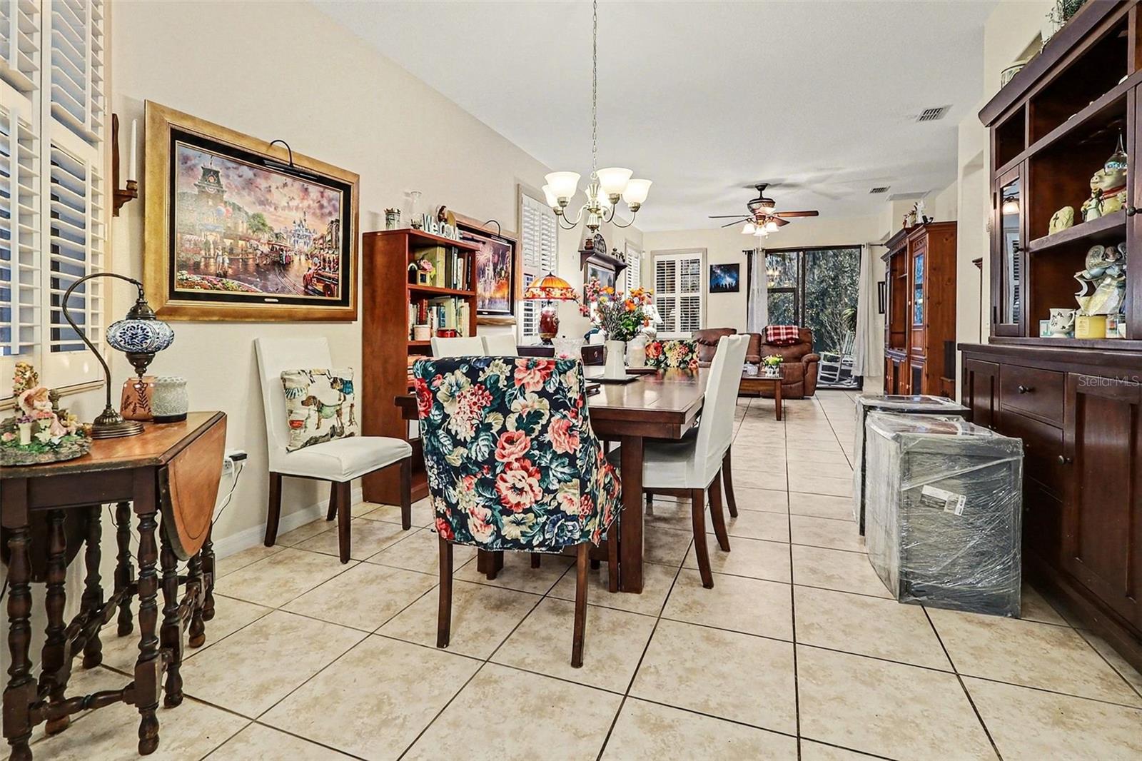 Image 7 of 28 For 640 Grand Canal Drive