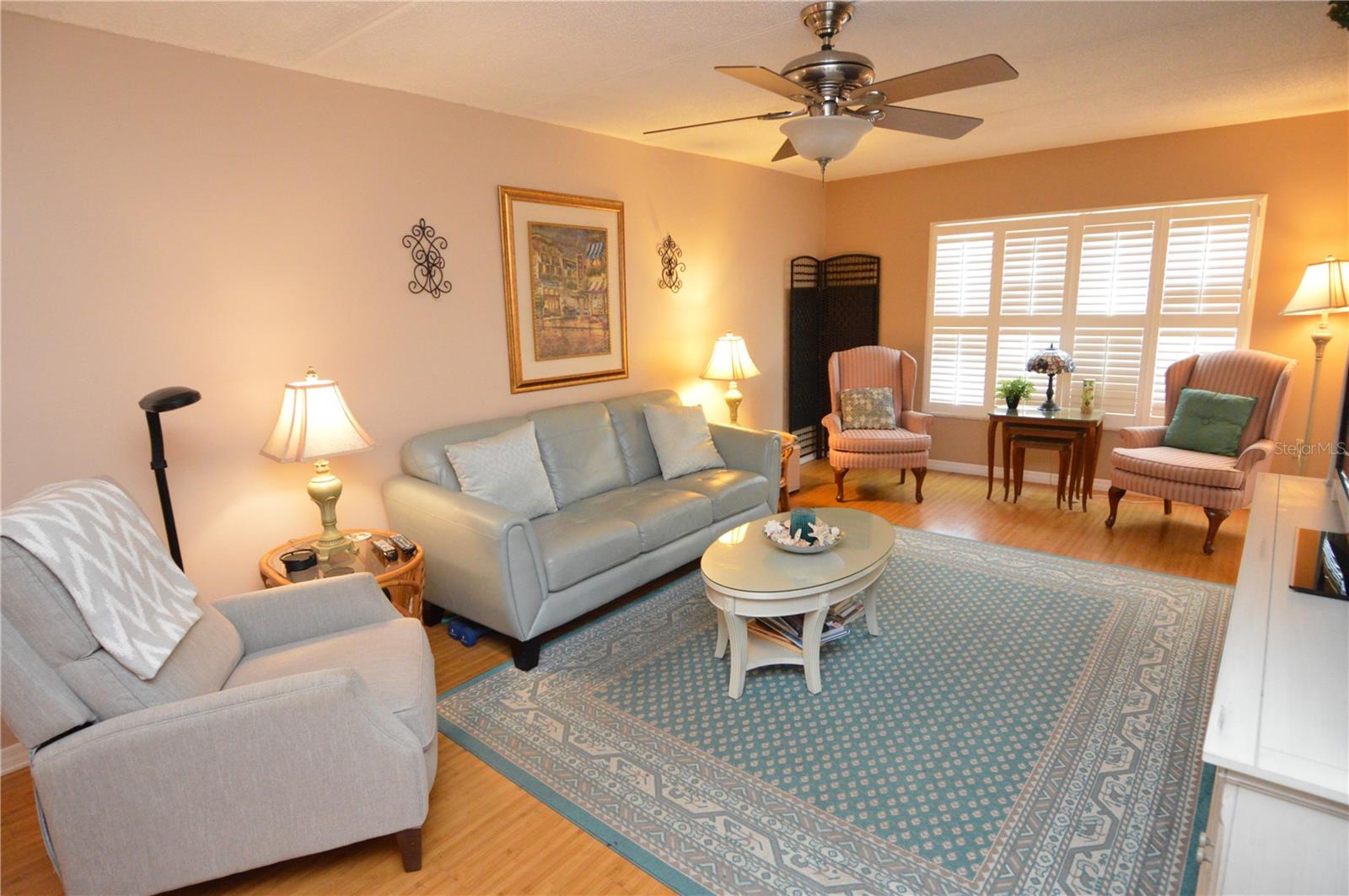 Image 17 of 100 For 12760 Indian Rocks Road 1110