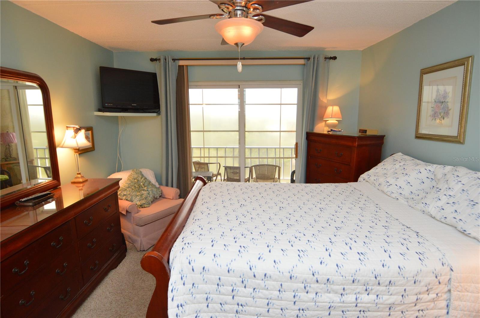 Image 31 of 100 For 12760 Indian Rocks Road 1110