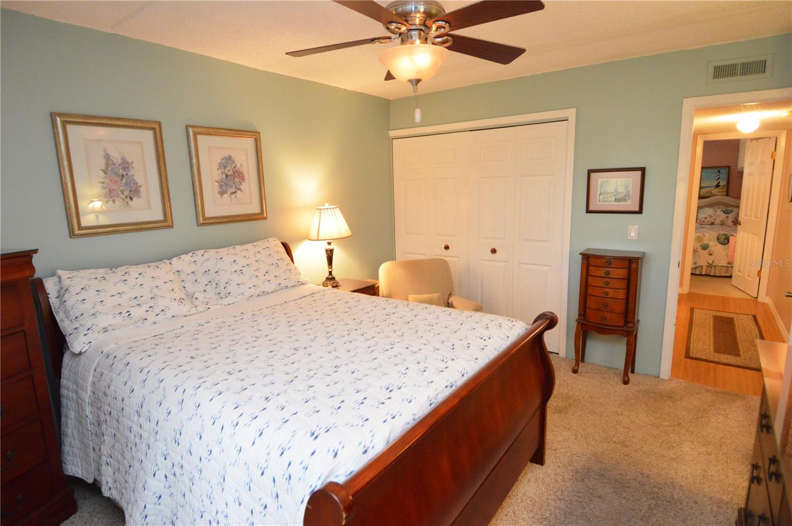 Image 35 of 100 For 12760 Indian Rocks Road 1110