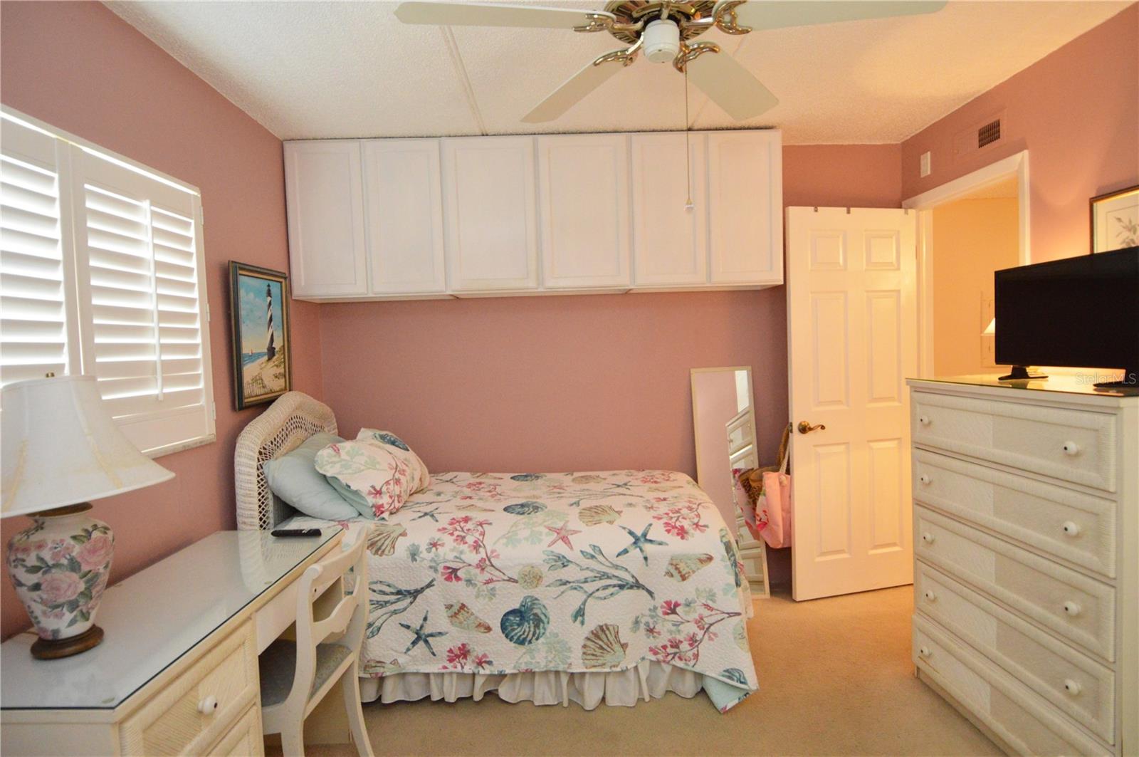 Image 46 of 100 For 12760 Indian Rocks Road 1110