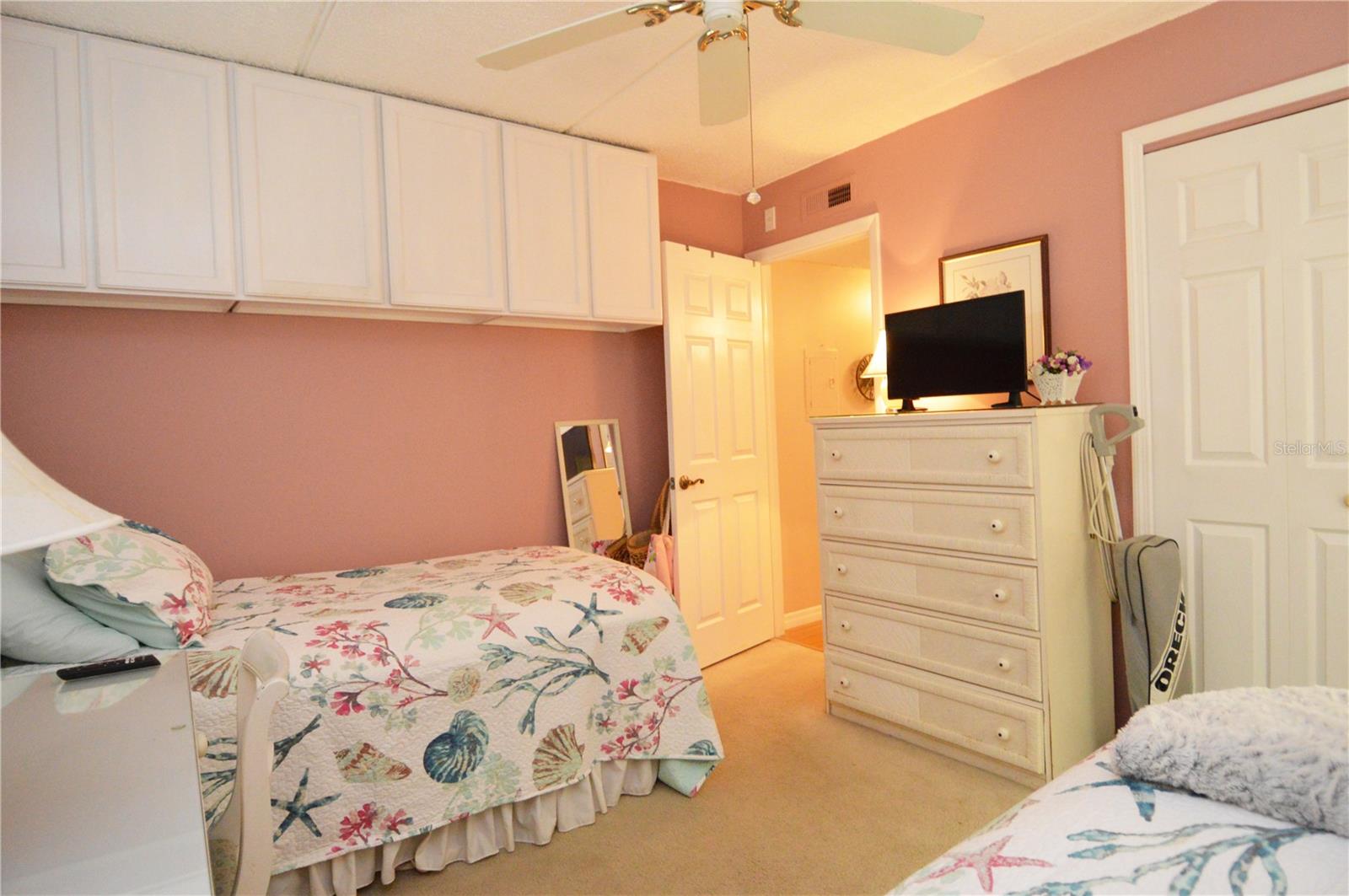 Image 47 of 100 For 12760 Indian Rocks Road 1110