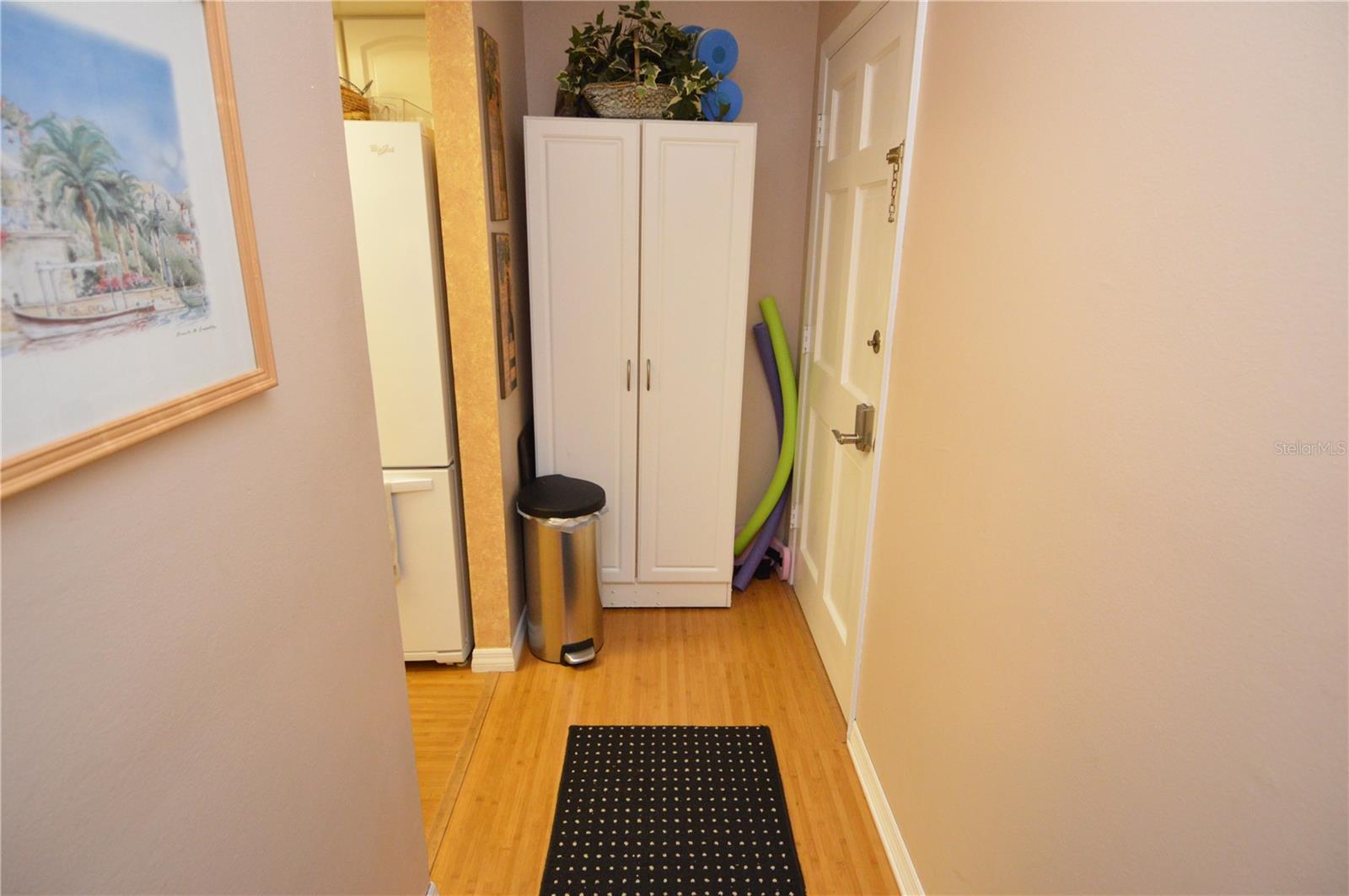 Image 6 of 100 For 12760 Indian Rocks Road 1110