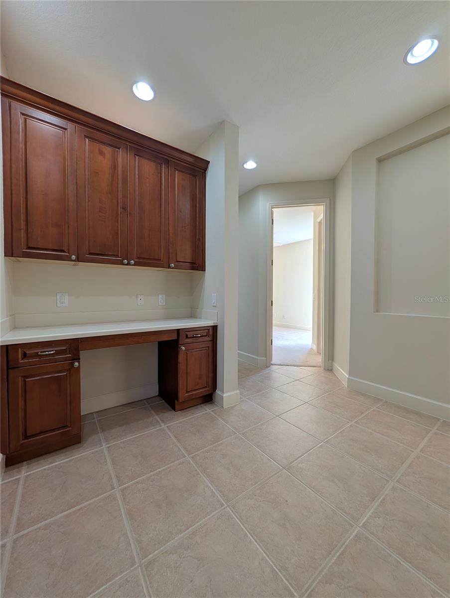 Image 17 of 53 For 8492 Dunham Station Drive