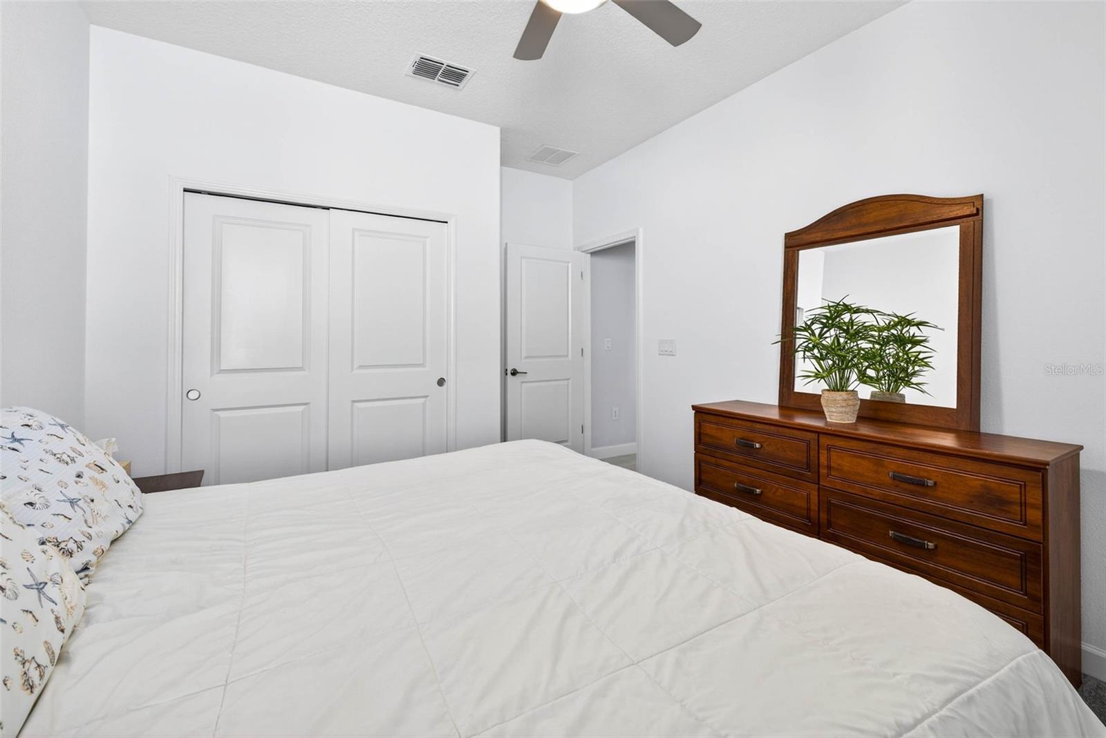 Image 33 of 56 For 17245 Star Banks St