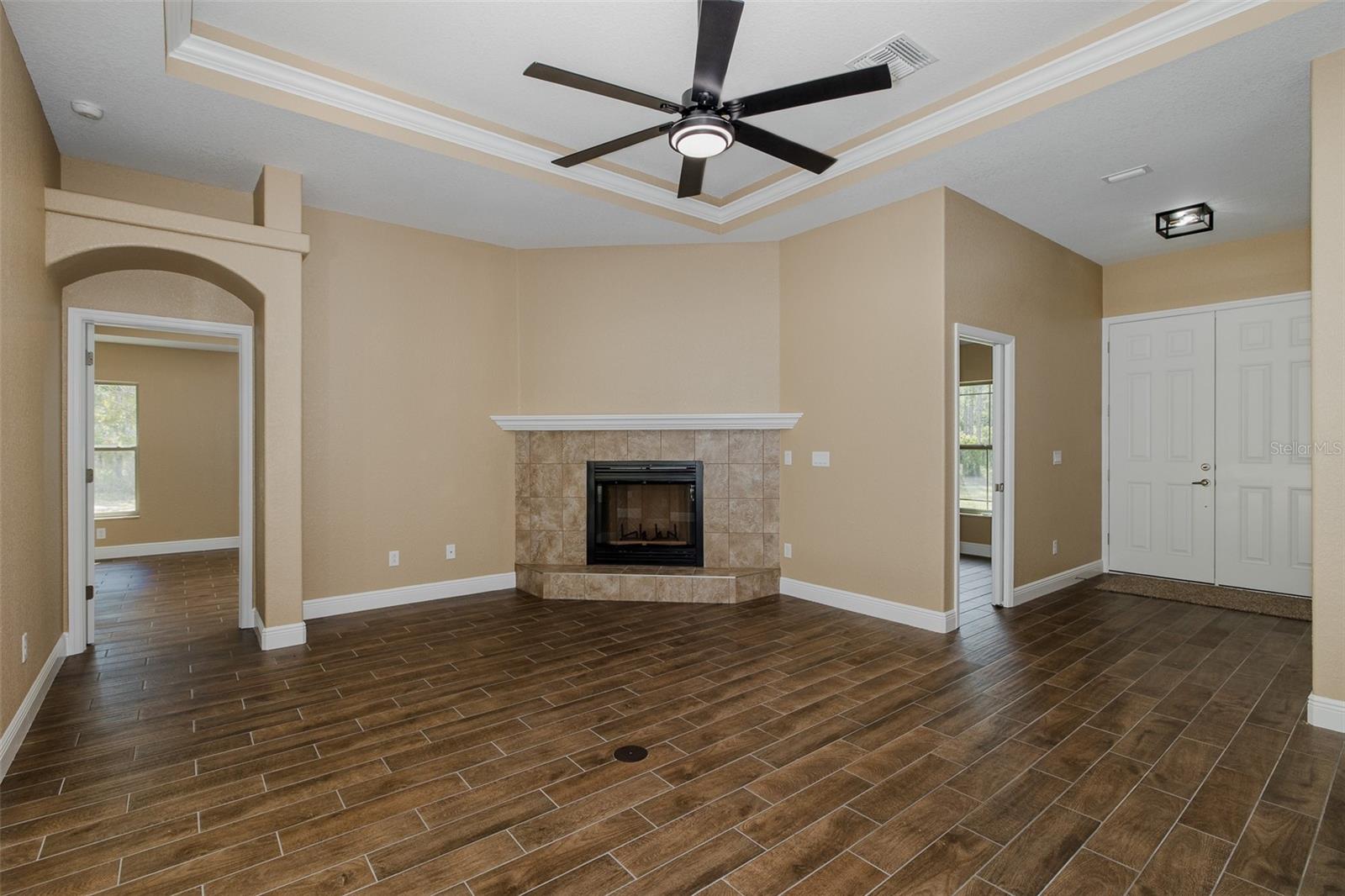 Image 25 of 64 For 15043 Hidden Deer Trail