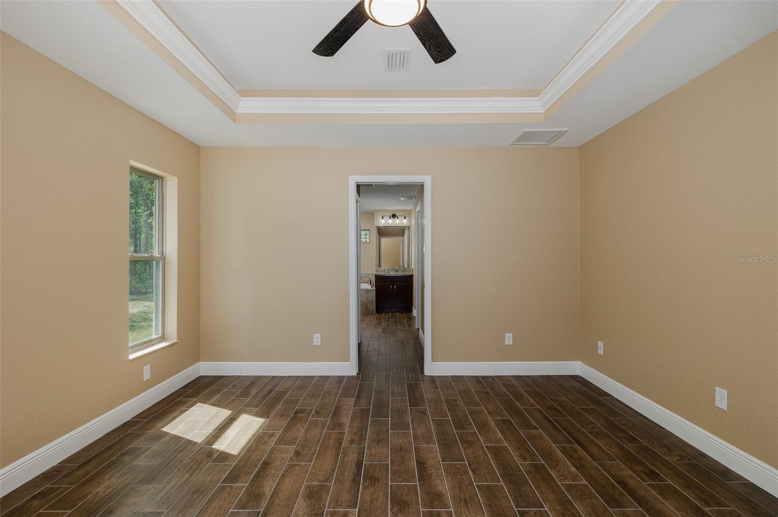 Image 30 of 64 For 15043 Hidden Deer Trail