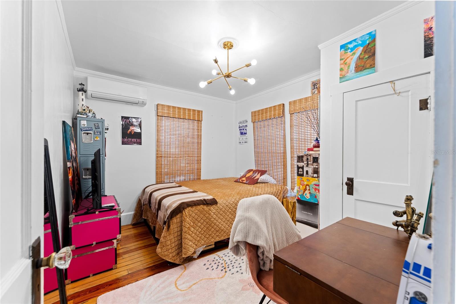 Image 18 of 61 For 783 30th Avenue N