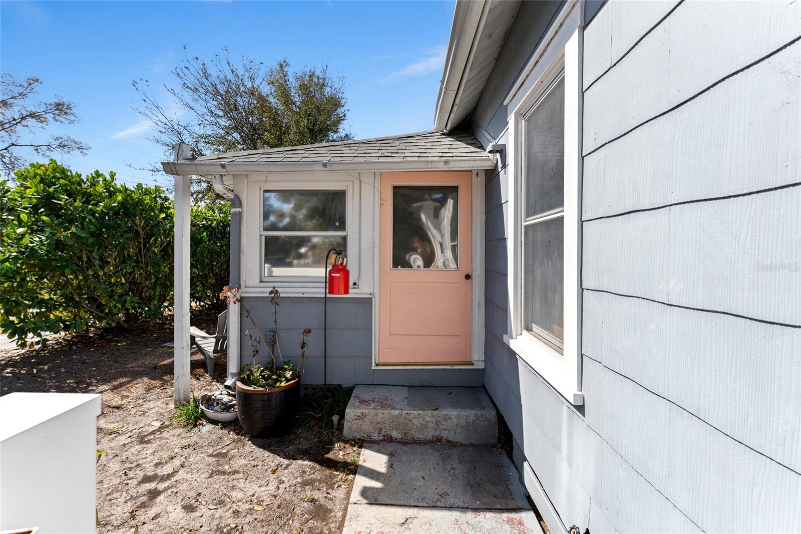 Image 33 of 61 For 783 30th Avenue N