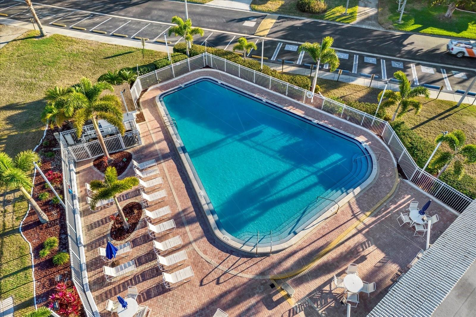 Image 25 of 32 For 14128 87th Avenue