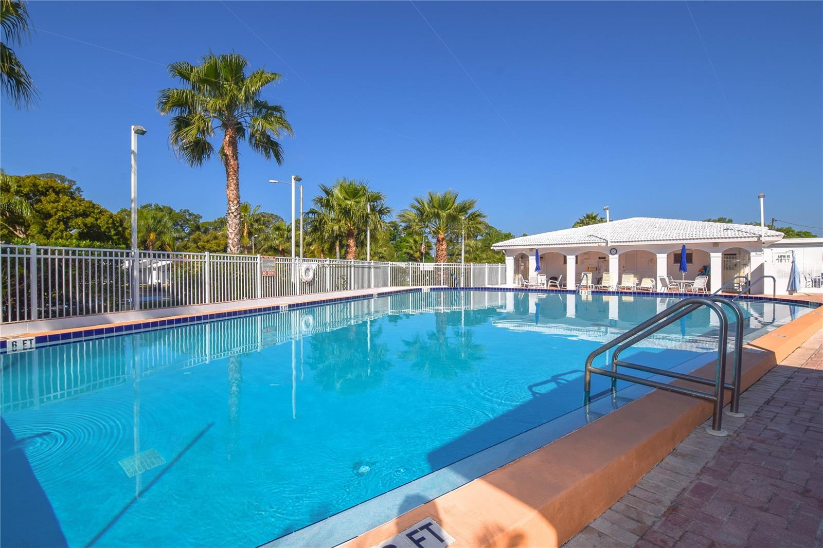 Image 26 of 32 For 14128 87th Avenue