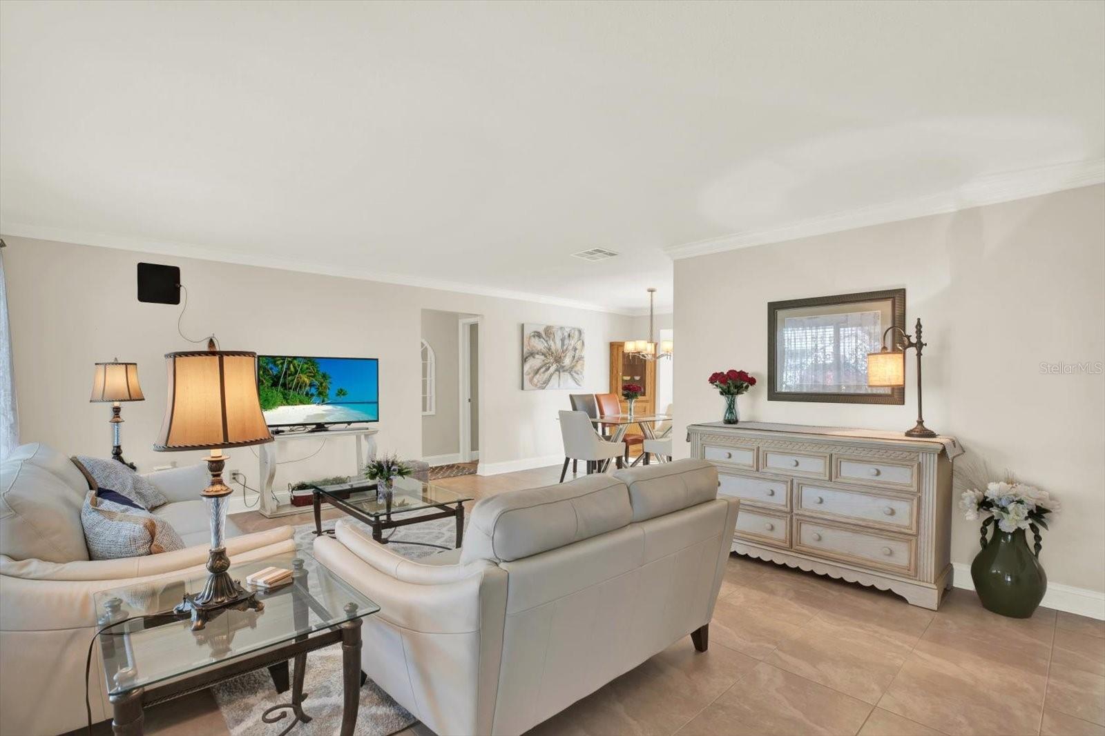 Image 4 of 32 For 14128 87th Avenue