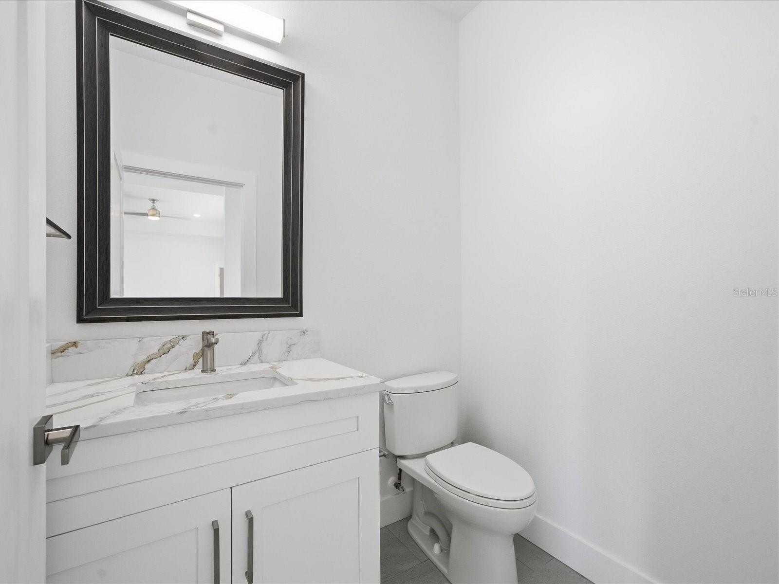 Image 32 of 66 For 1909 Gulfview Drive