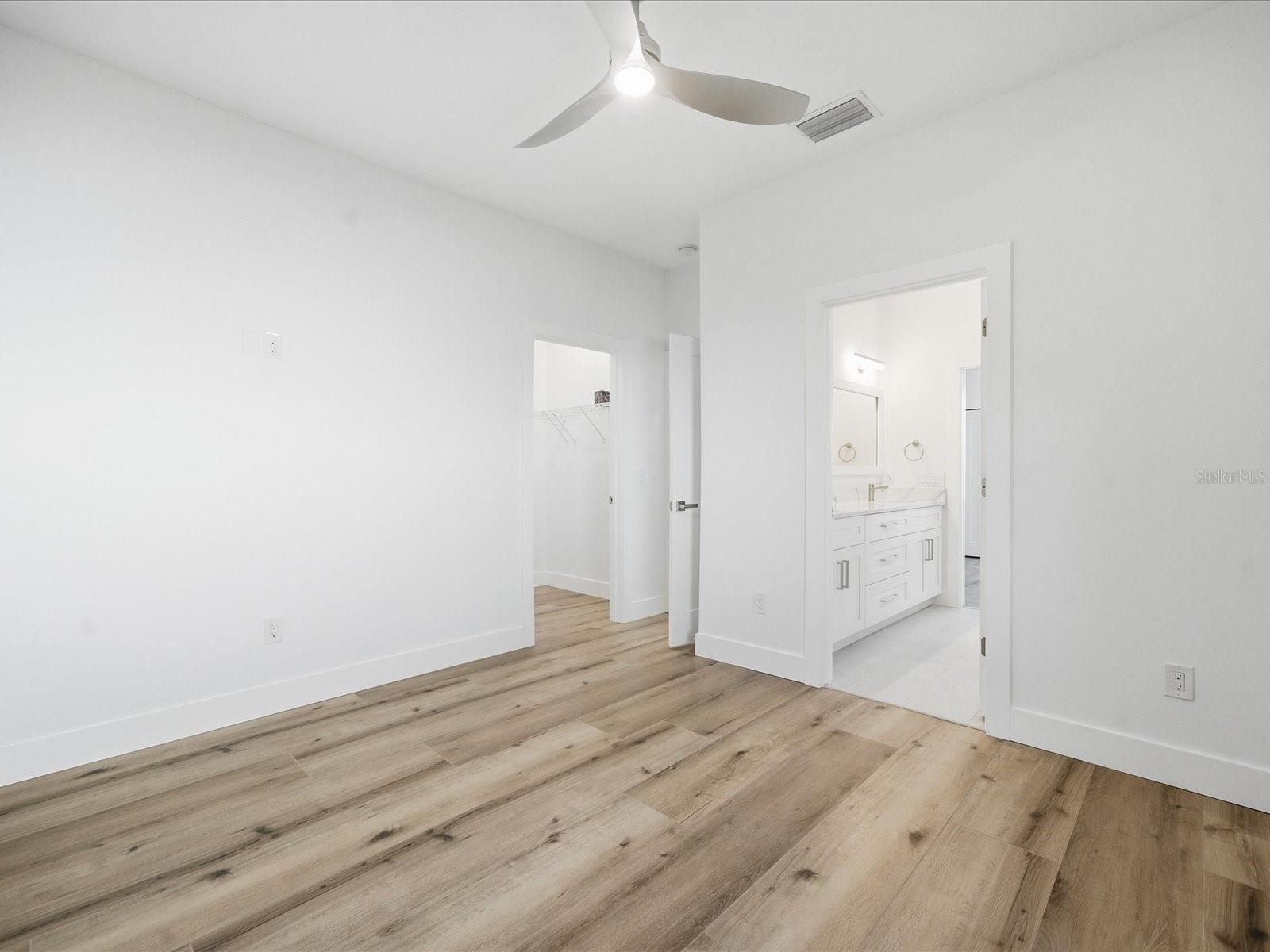 Image 43 of 66 For 1909 Gulfview Drive